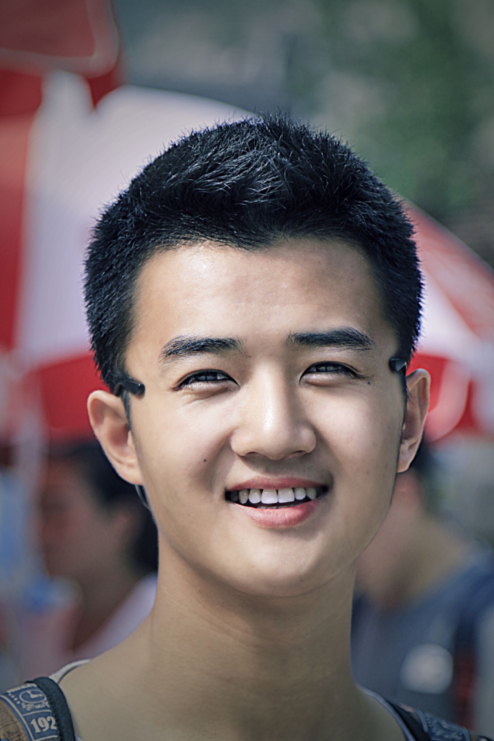 Canon EOS 7D Mark II sample photo. Smile, smiley face, man photography