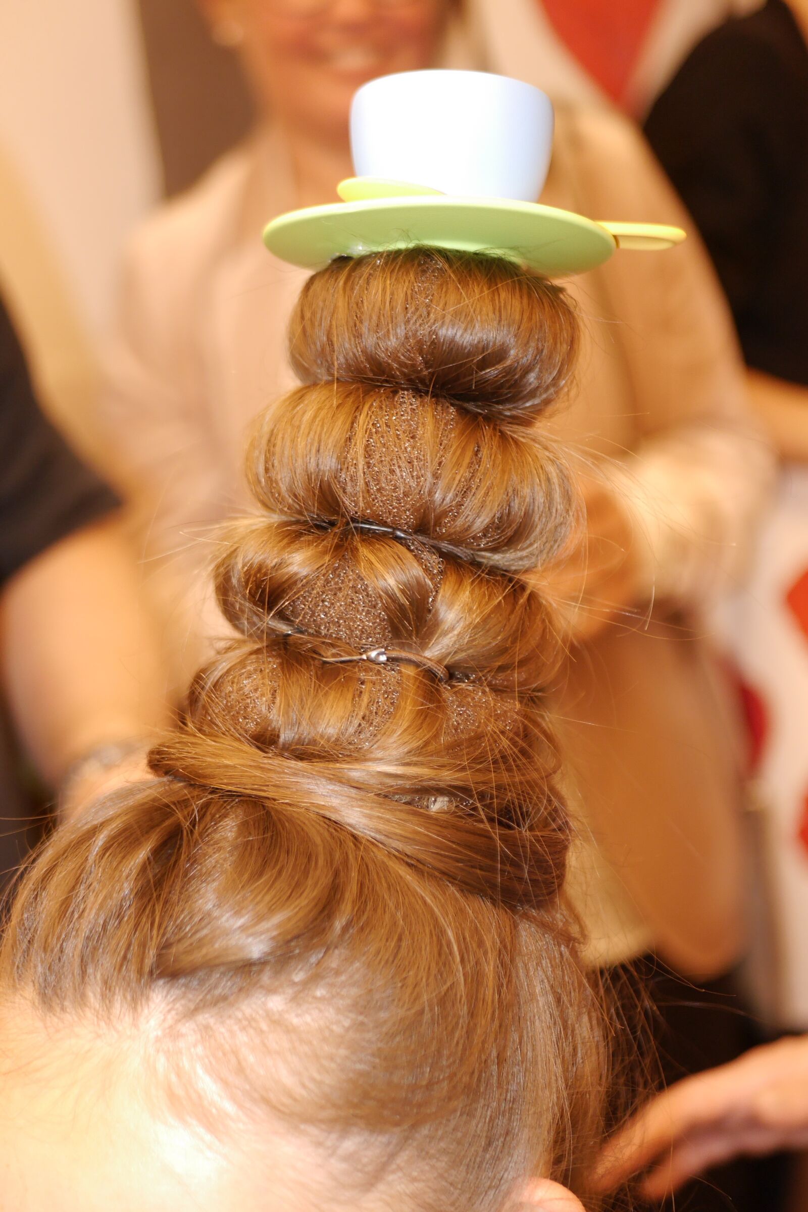 Panasonic Lumix DMC-G6 sample photo. Hairstyle, alice in wonderland photography