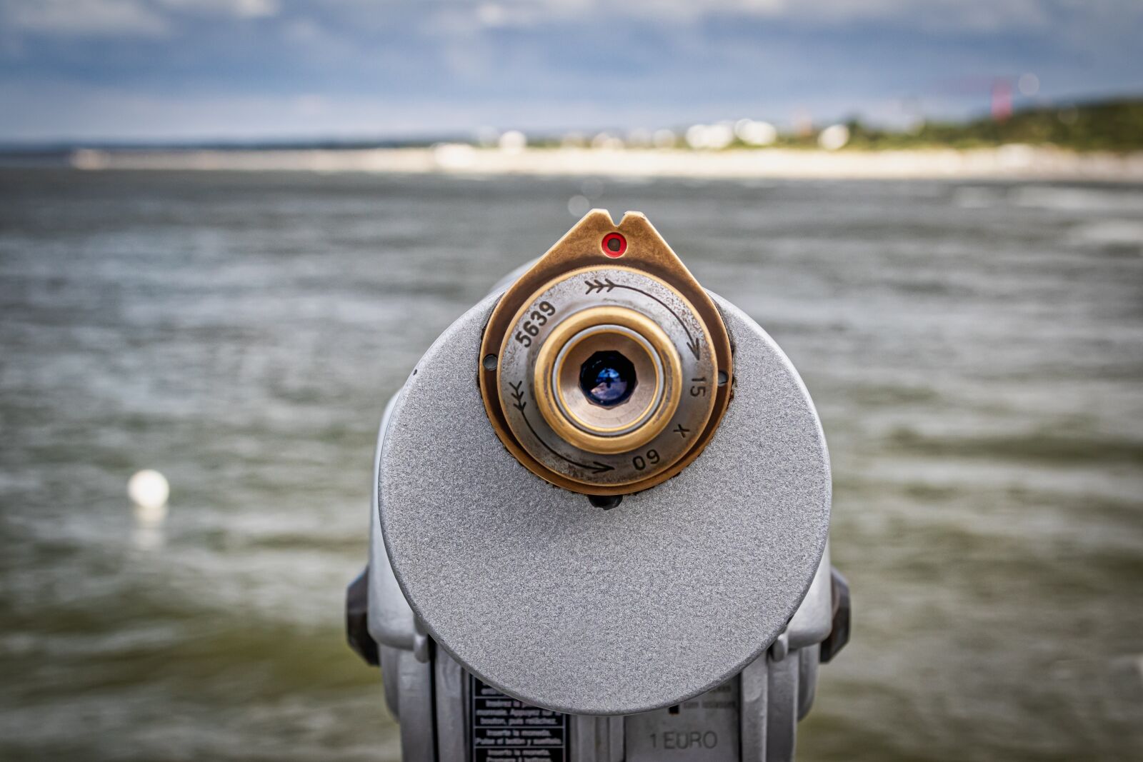 Canon EOS 80D sample photo. Binoculars, telescope, watch photography