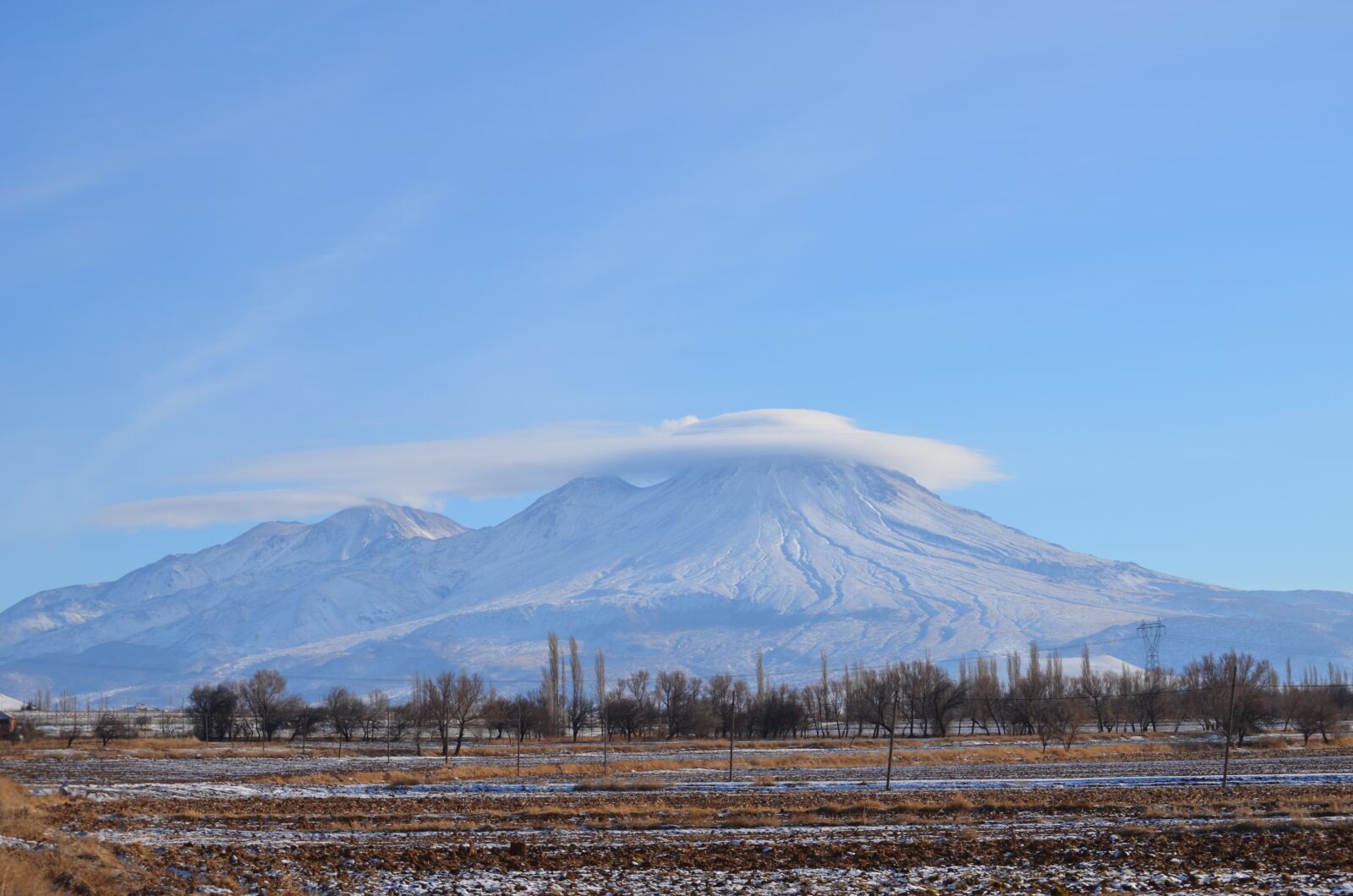 Nikon D5100 sample photo. Hasan mountain, cloud, landscape photography
