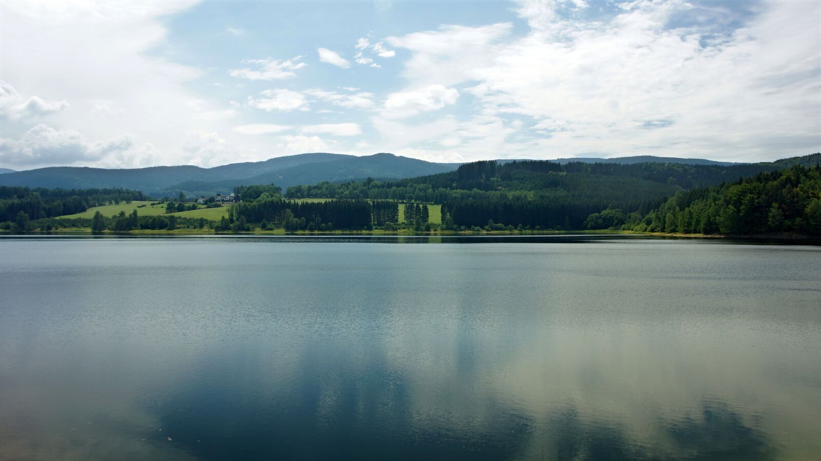 Sony SLT-A65 (SLT-A65V) sample photo. N rsko dam, czech photography