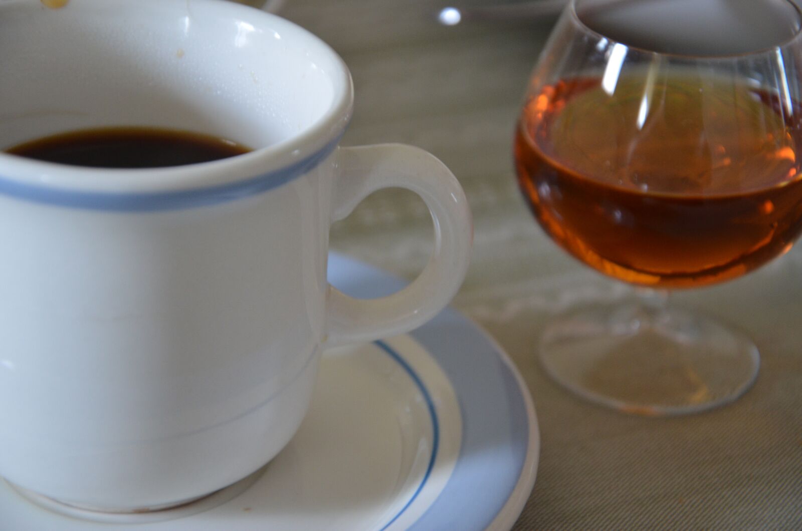 Nikon D7000 sample photo. Coffee, coffee mug, glass photography