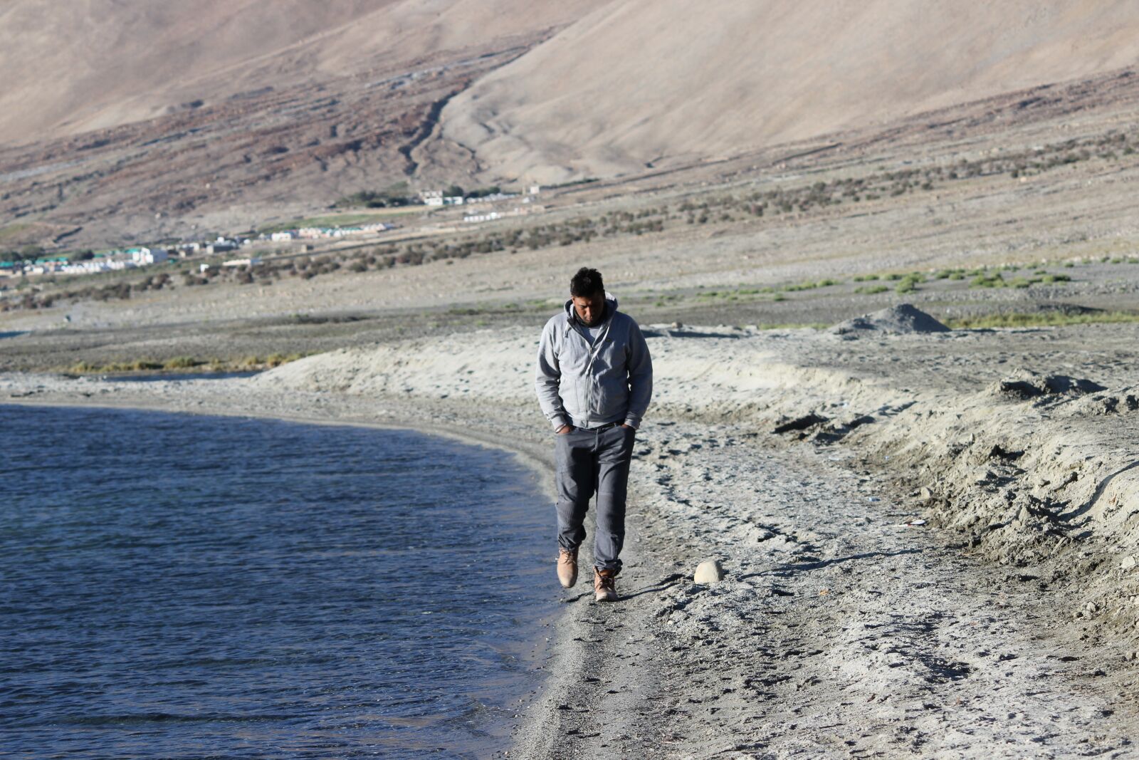 Canon EF-S 55-250mm F4-5.6 IS II sample photo. Pangong, lake, himalyan photography