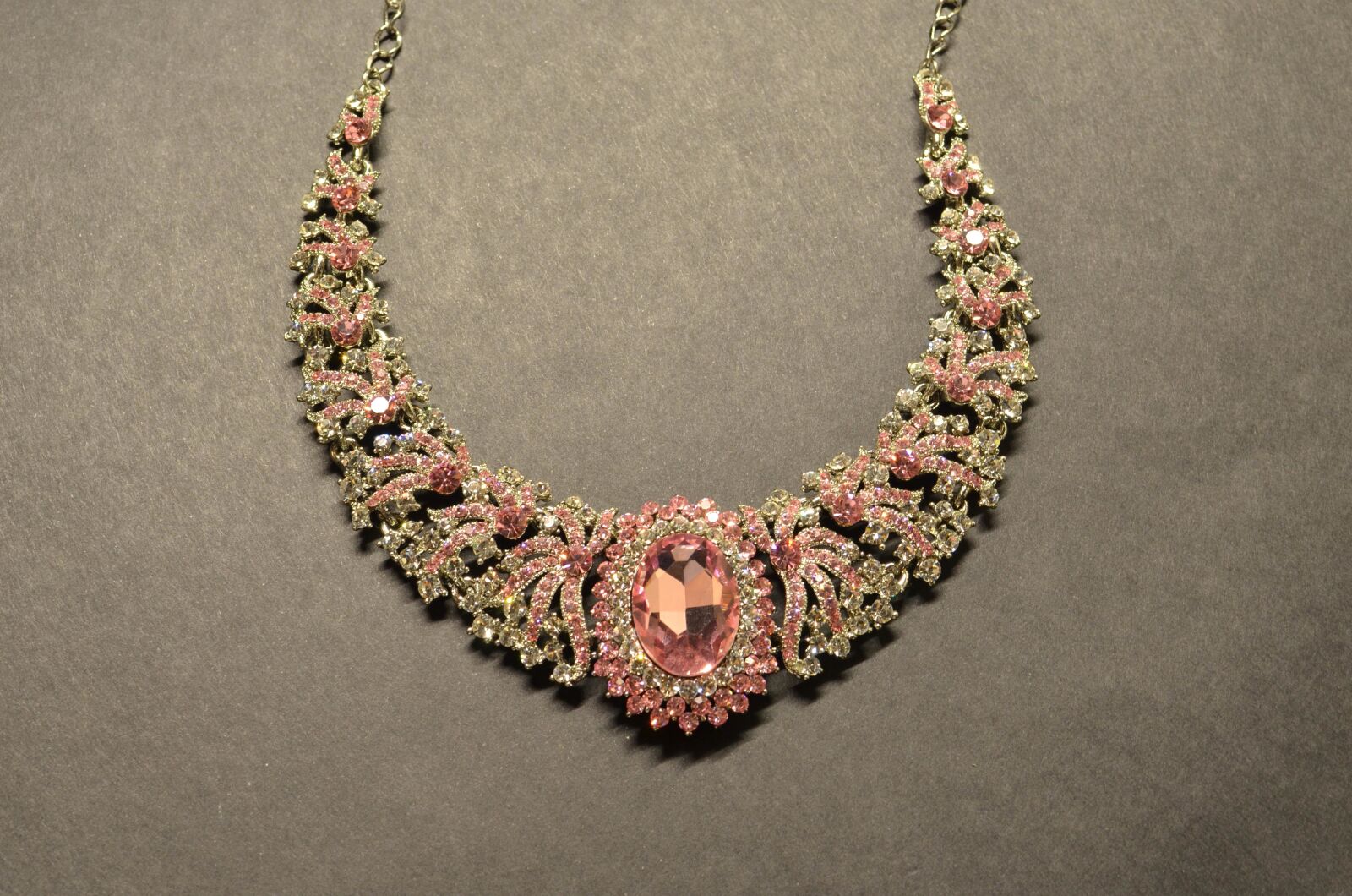 Nikon D5100 sample photo. Beautiful, necklace, jewel, jewelry photography