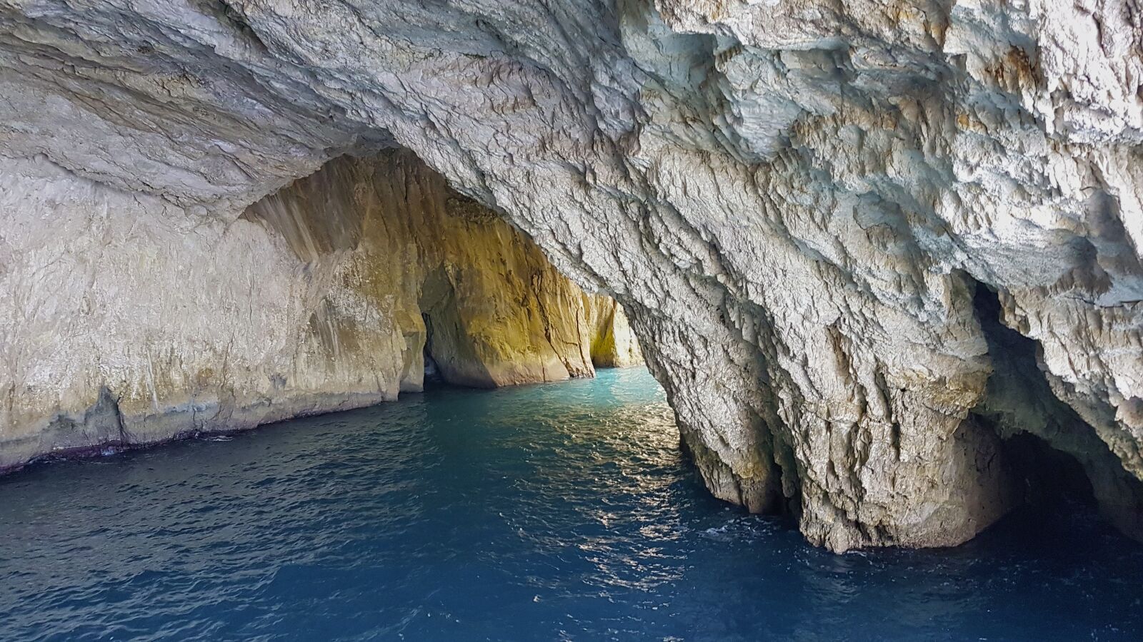 Samsung Galaxy S7 Edge sample photo. Blue grotto, paxos, water photography