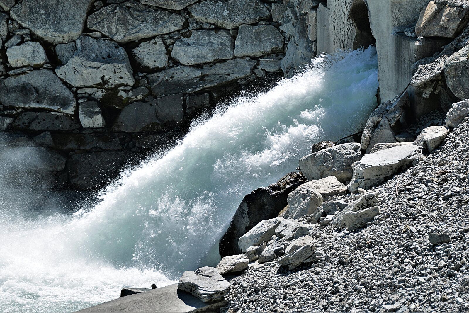 Nikon D610 sample photo. Waters, flow, waterfall photography