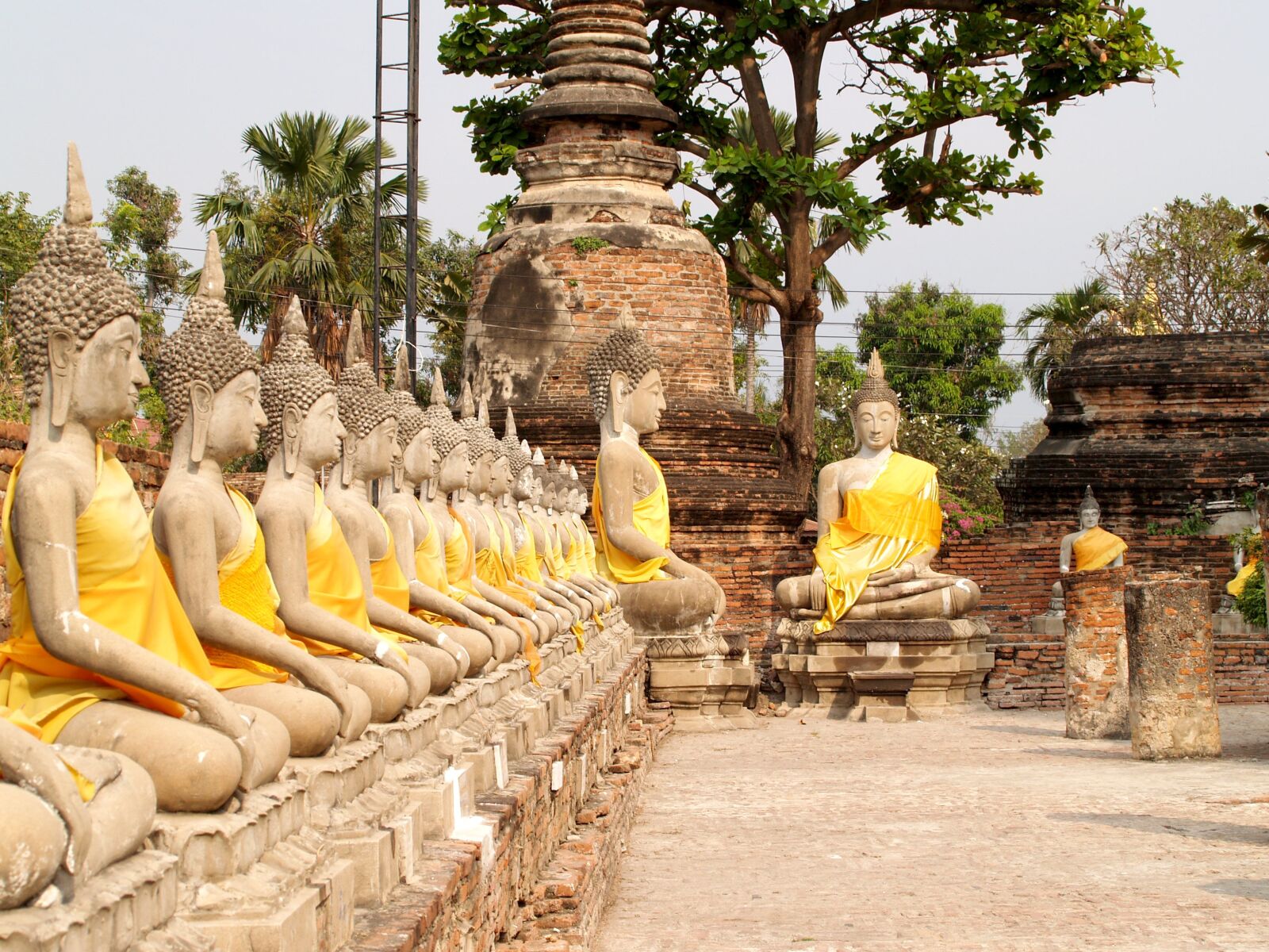 Olympus E-300 (EVOLT E-300) sample photo. Ayutthaya, thailand, ethnicity photography