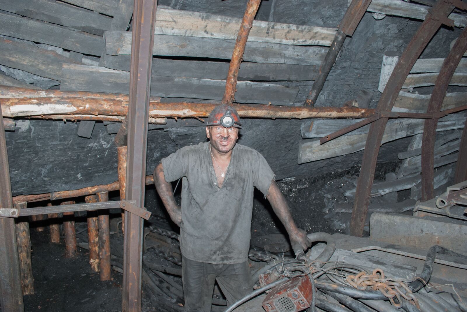 Nikon D60 sample photo. Miner, underground, work photography