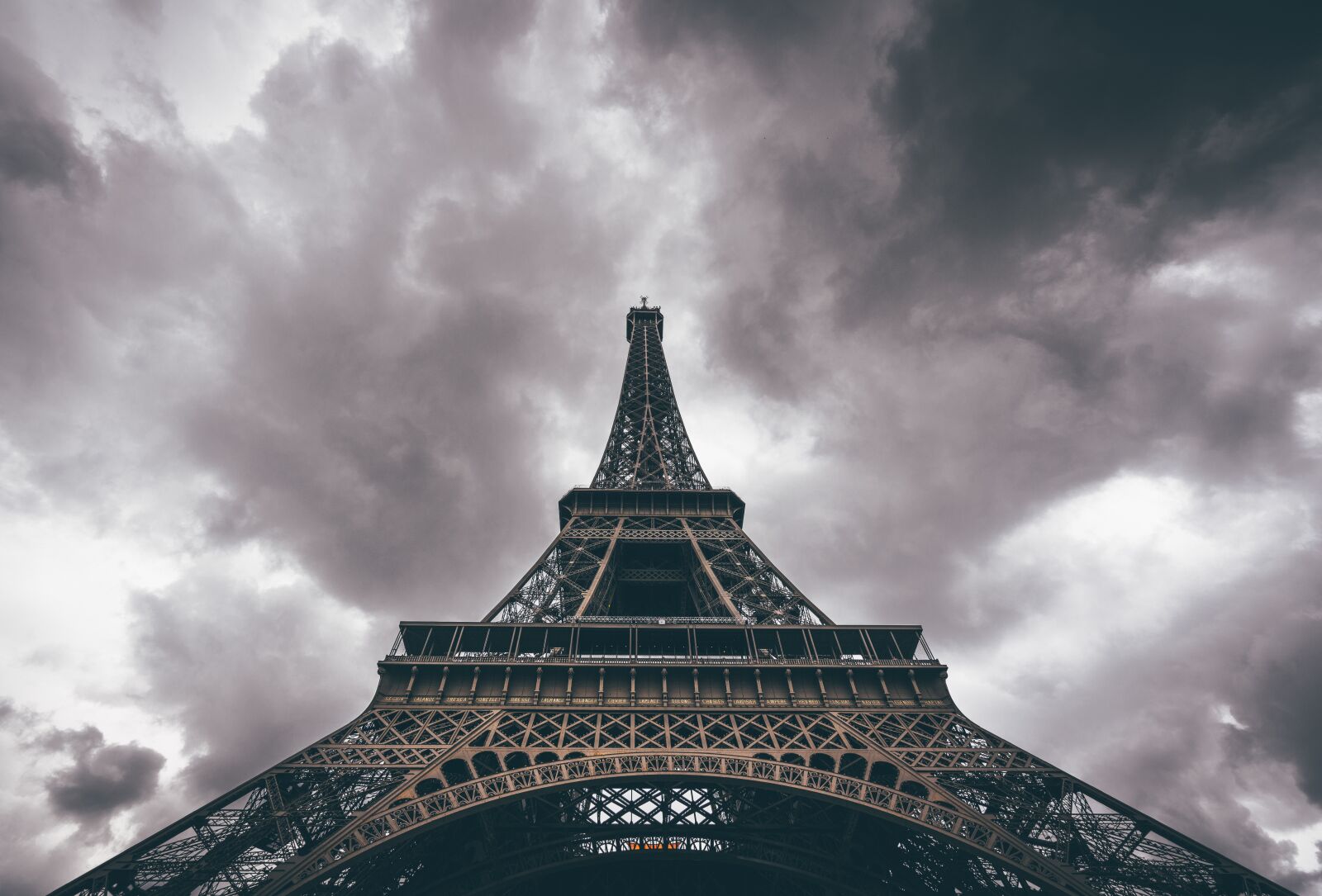 Sony a7R II sample photo. Architecture, eiffel tower, paris photography