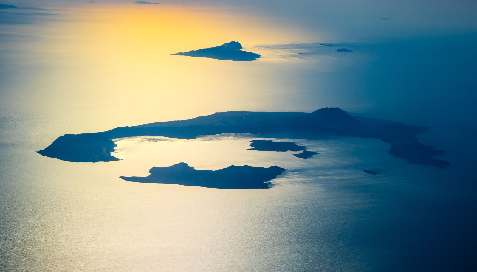 Sony a7 II + Sony FE 28-70mm F3.5-5.6 OSS sample photo. Sea, ocean, sunrise photography