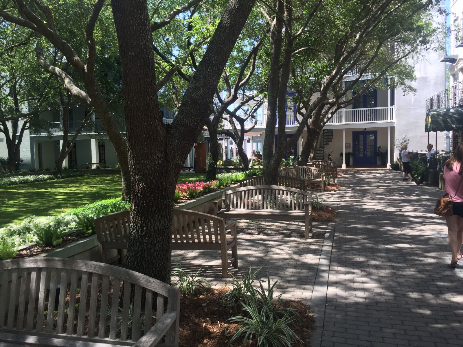 iPhone 6 Plus back camera 4.15mm f/2.2 sample photo. Pcb, fl photography