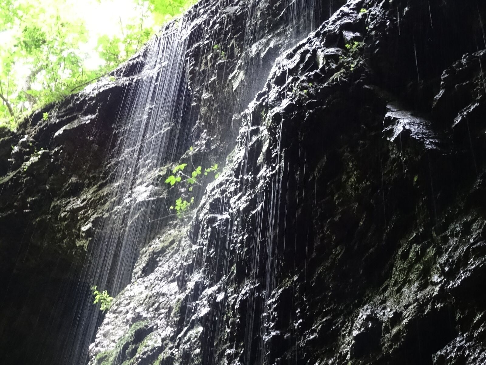 Sony DSC-HX50 sample photo. Waterfall, gorge, canyon photography