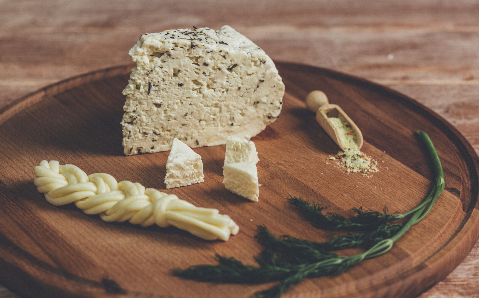Canon EF 85mm F1.8 USM sample photo. Food, epicurean, wood photography