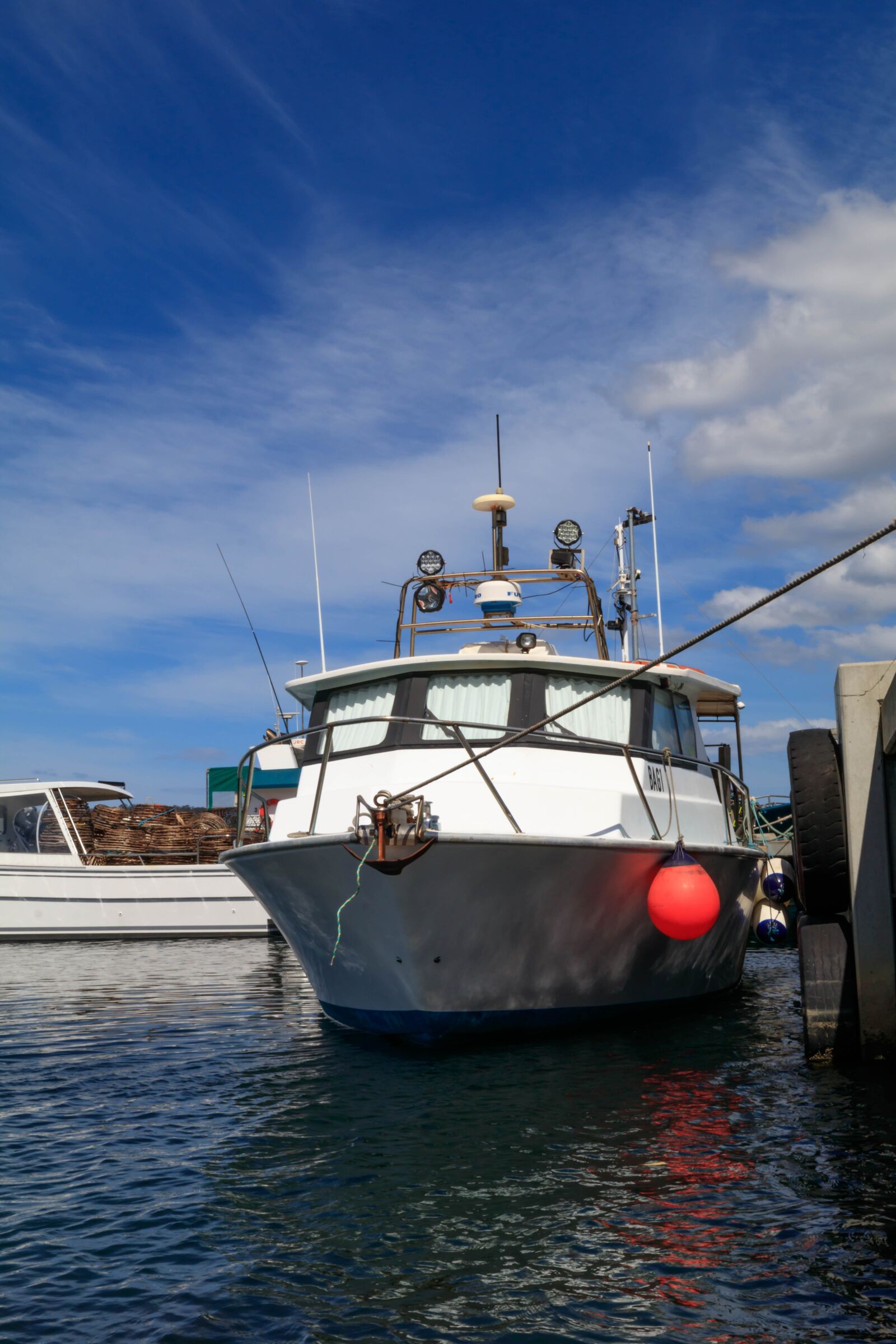 Canon EF 16-35mm F4L IS USM sample photo. Sea, water, transportation system photography
