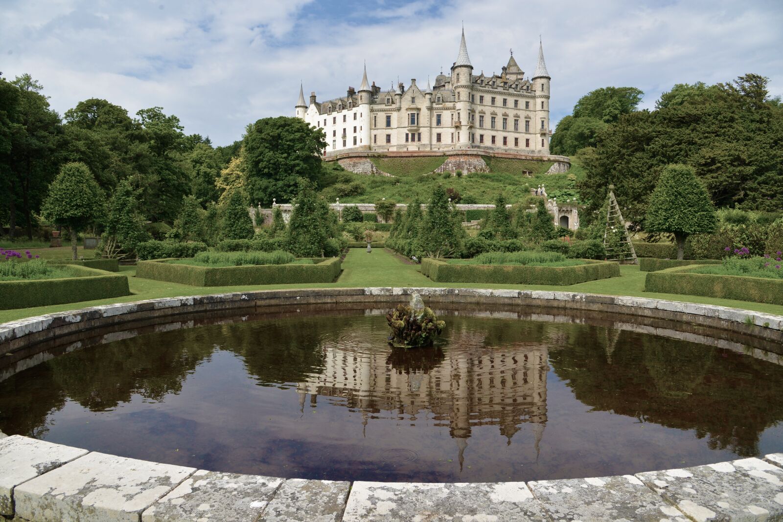 Nikon D600 sample photo. Scotland, dunrobin castle, castle photography