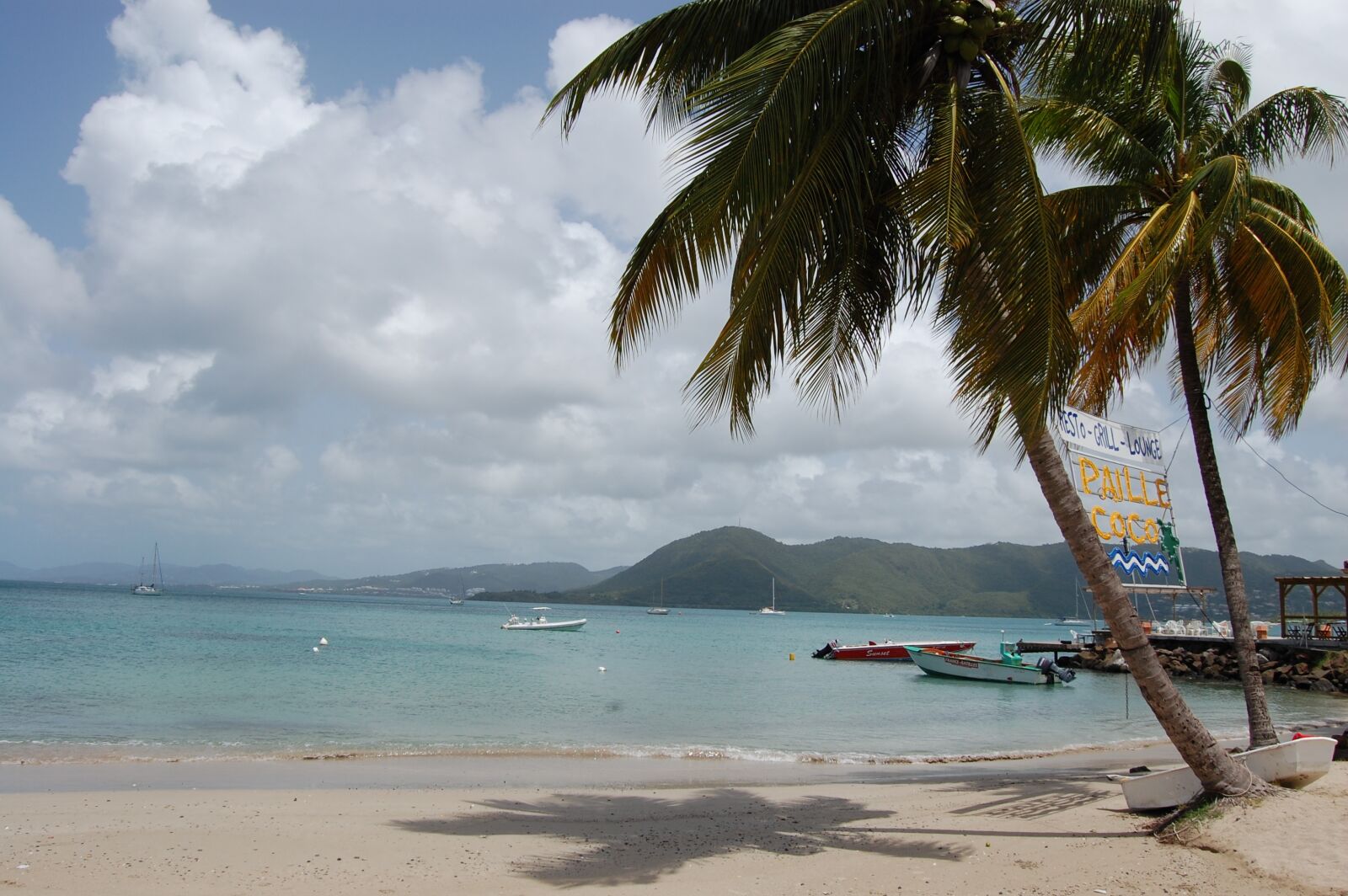 Nikon D40 sample photo. Beach, sand, landscape photography
