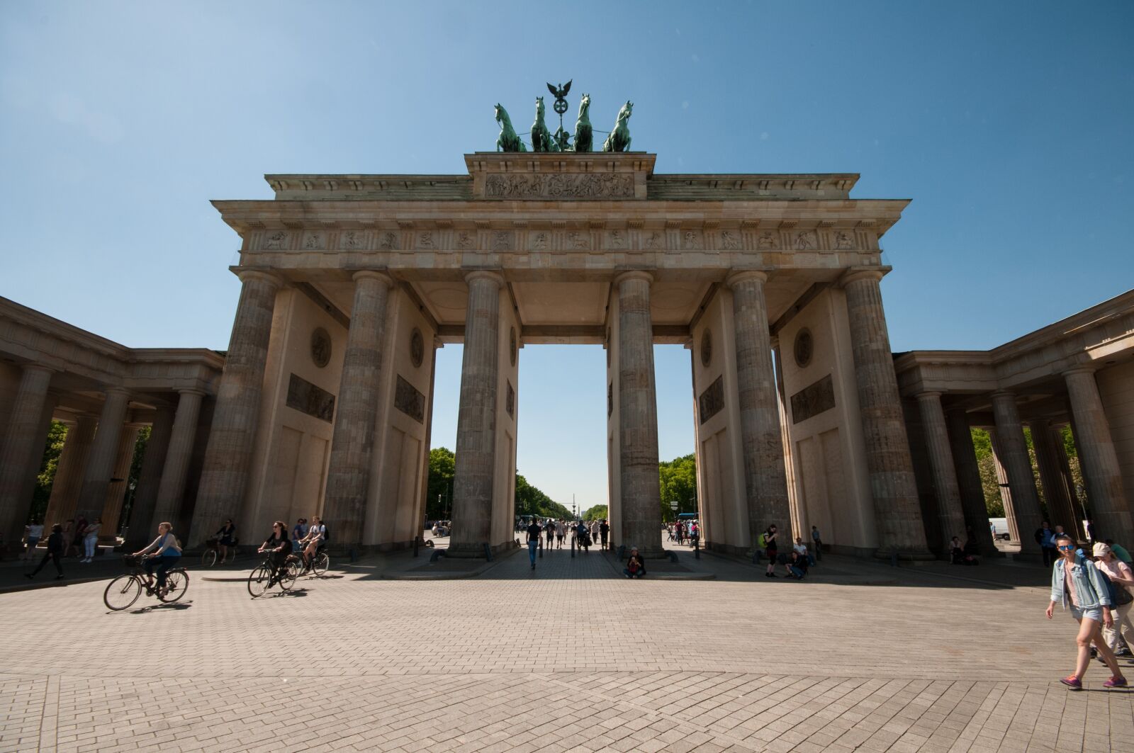 Nikon D300S sample photo. Berlin, brandenburg gate, summer photography