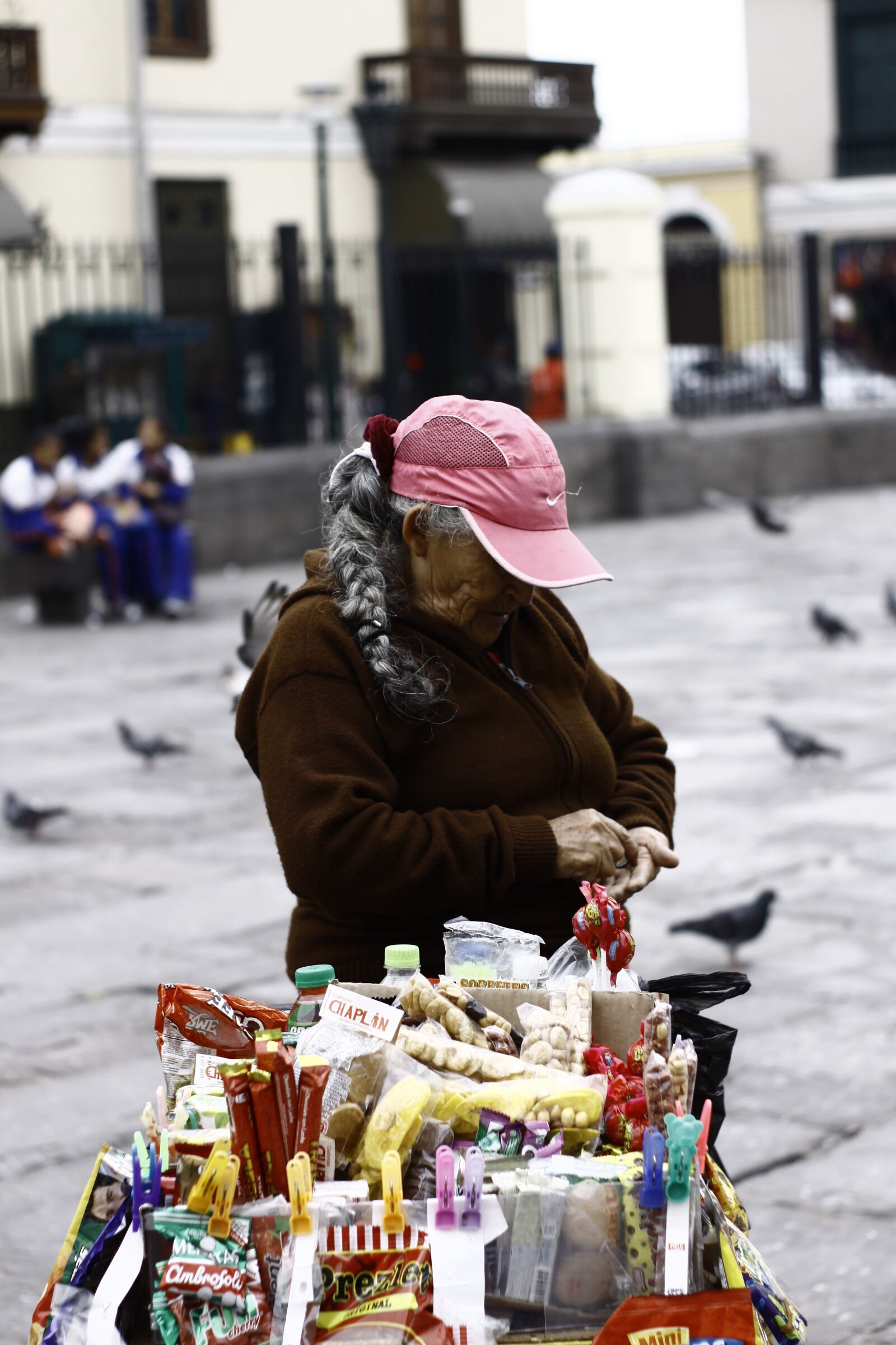 Canon EOS 50D sample photo. Mini, shop, madam photography