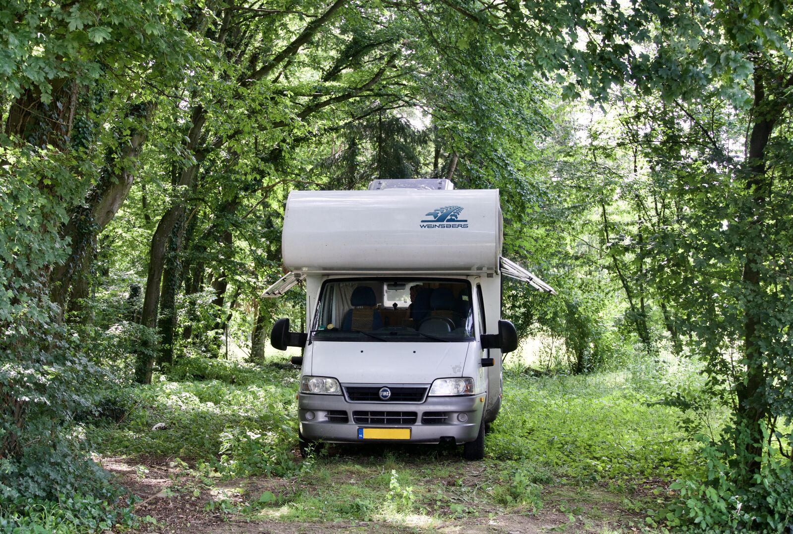 Sony a6500 sample photo. Motorhome, camper, mobile photography