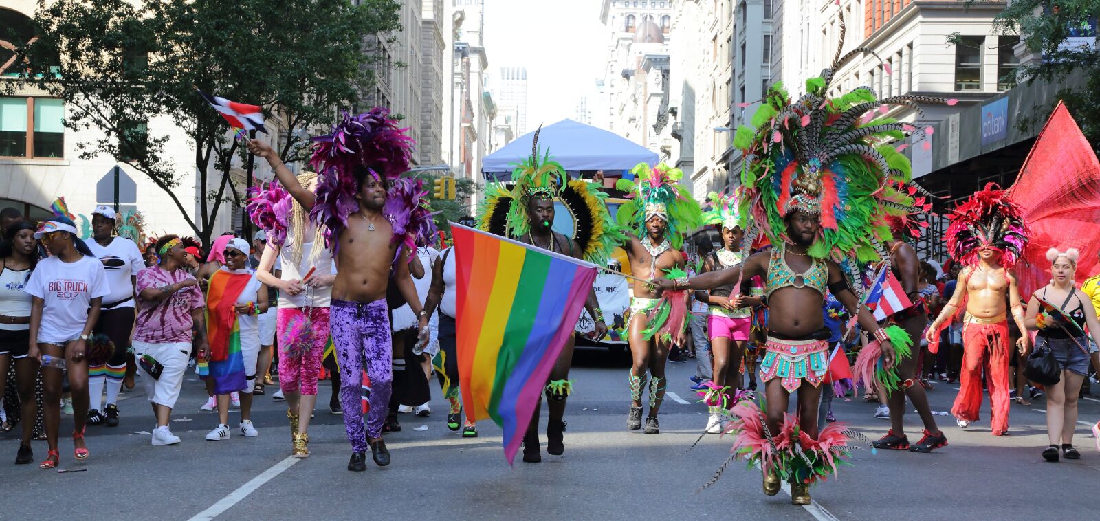 Canon EF 24-105mm F4L IS USM sample photo. Gay pride, gay, parade photography