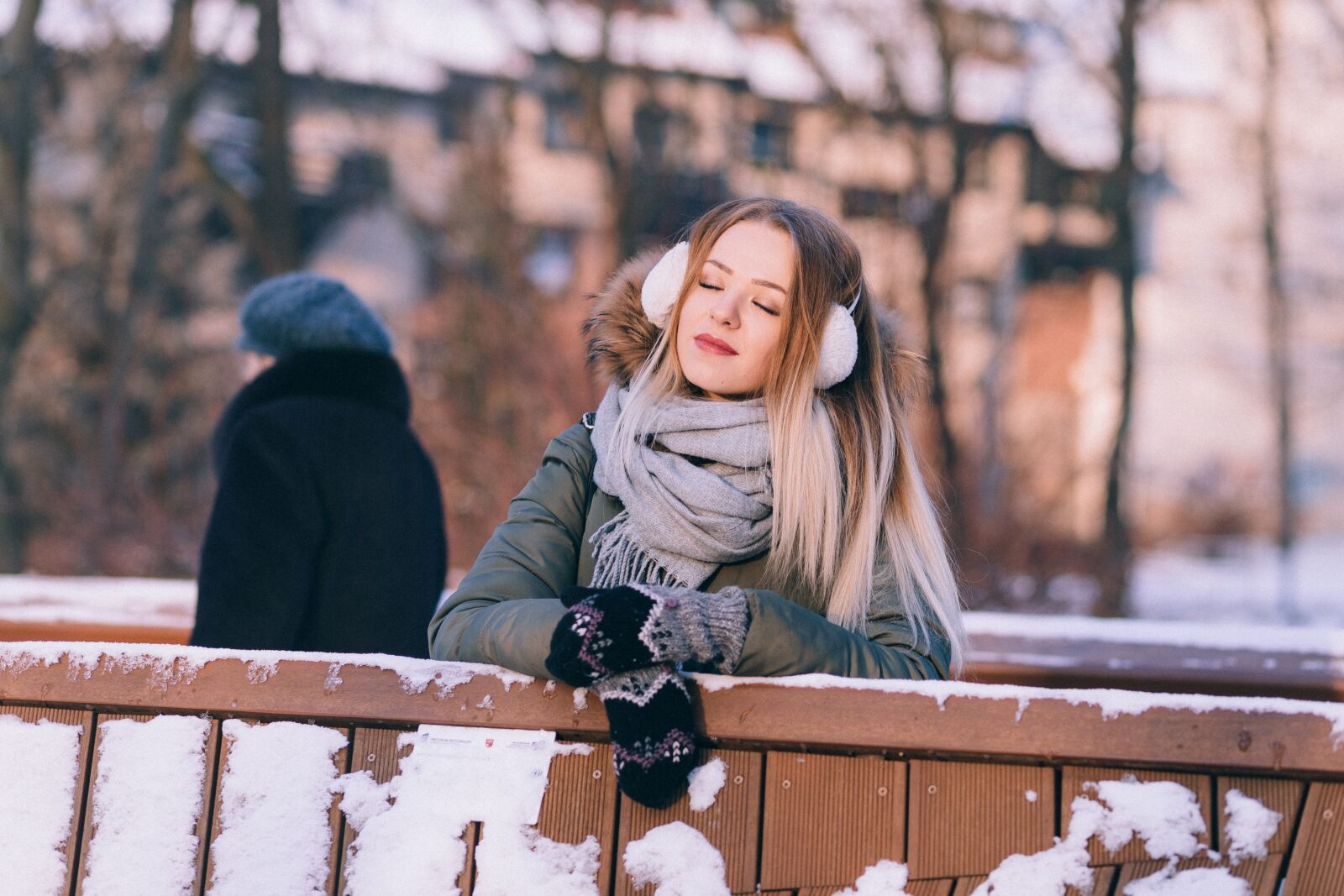 Canon EF 85mm F1.8 USM sample photo. Snow, winter, white photography
