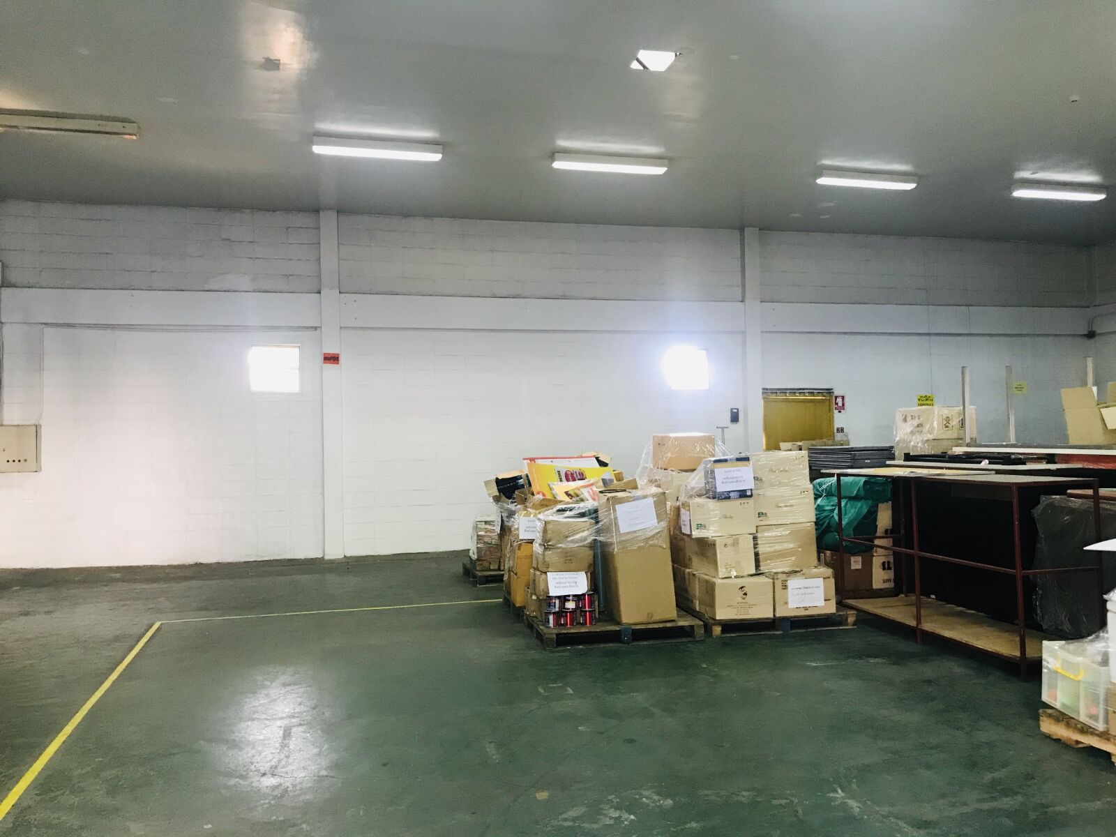 Apple iPhone 7 Plus sample photo. Warehouse, maessy, old photography