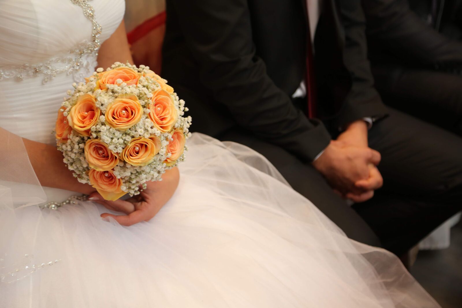 Canon EF 24-105mm F4L IS USM sample photo. Affection, bride, ceremony, groom photography