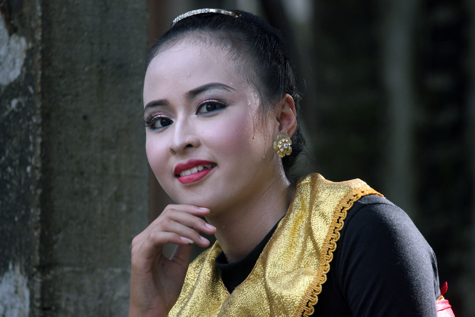 Canon EOS 550D (EOS Rebel T2i / EOS Kiss X4) sample photo. Model, traditional, dance, woman photography