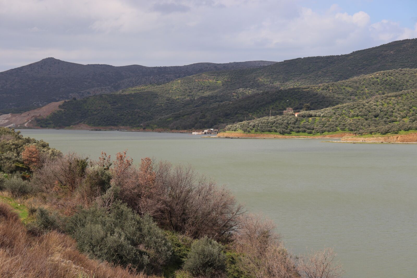 Canon EOS 800D (EOS Rebel T7i / EOS Kiss X9i) sample photo. Water, lake, nature photography