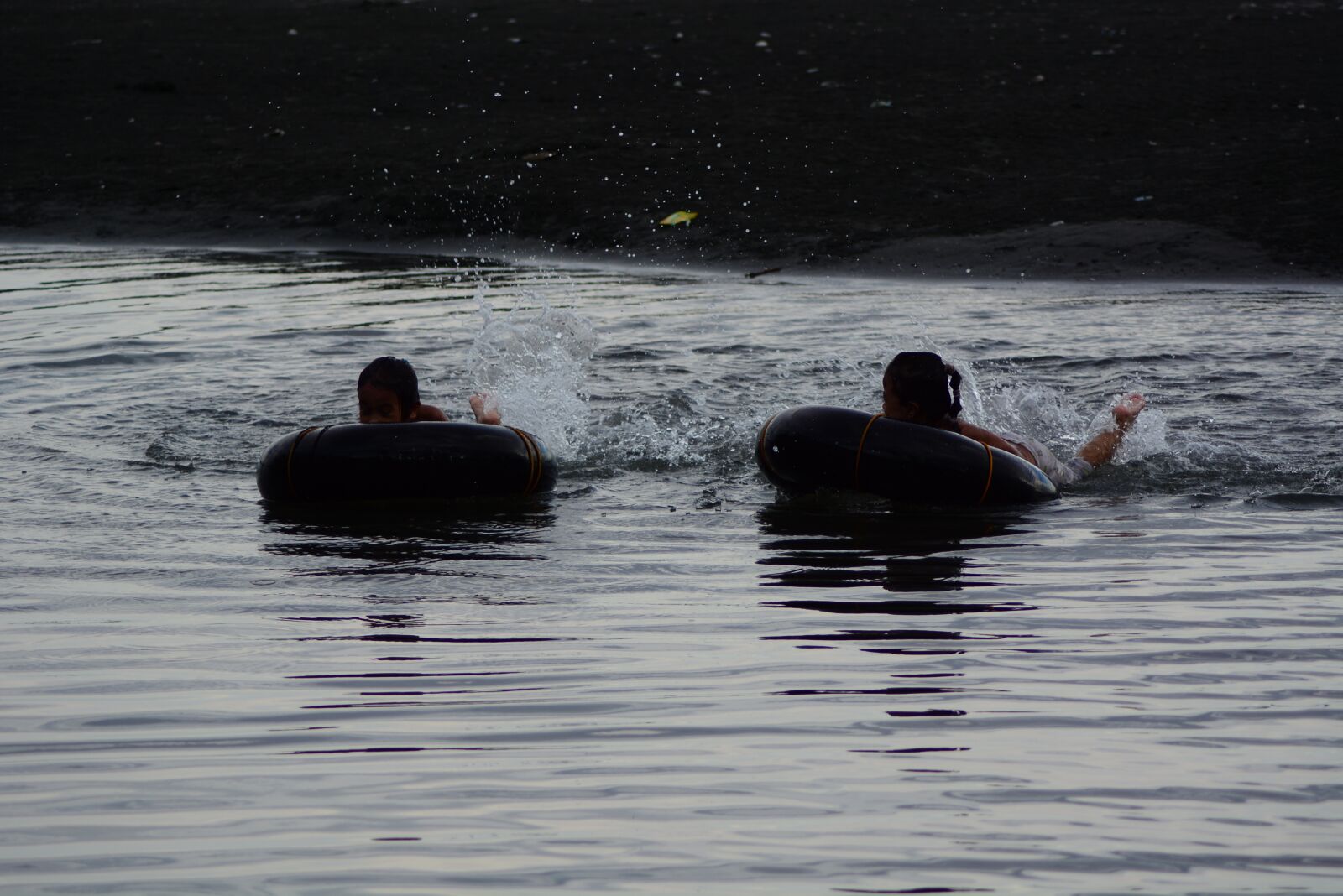Nikon D7100 sample photo. Swimming, water, fun photography