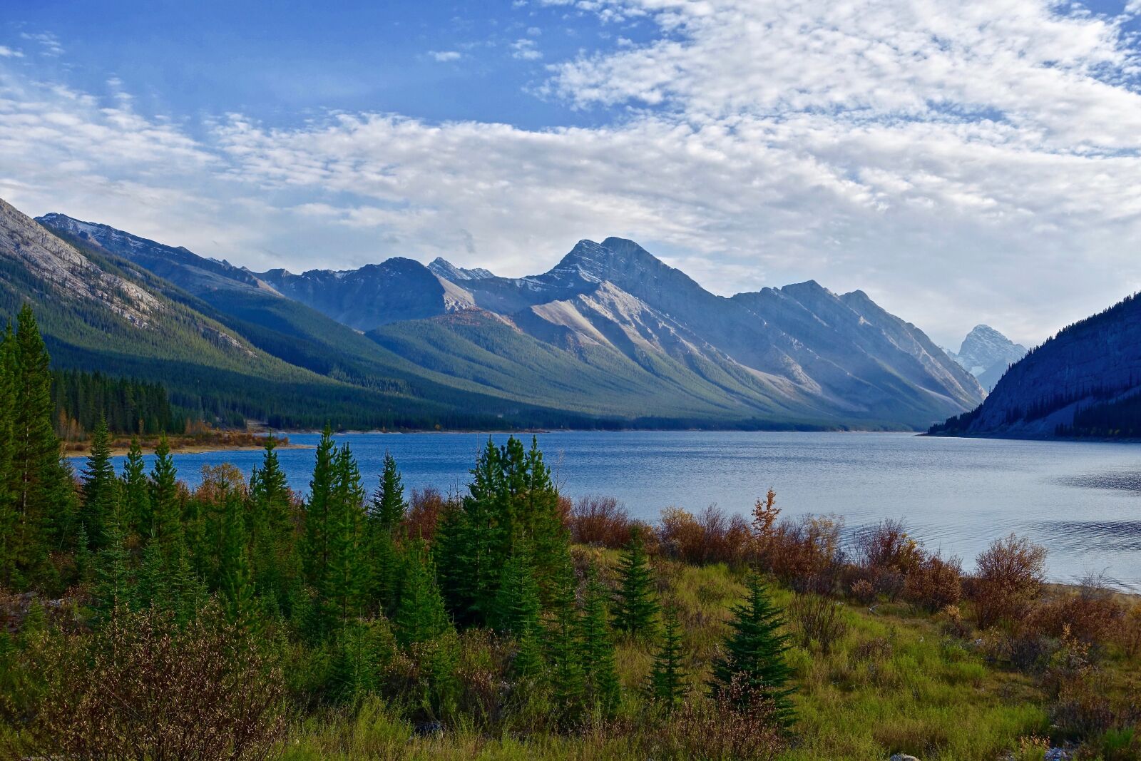 Sony Cyber-shot DSC-RX100 III sample photo. Scenery, lake, mountains photography