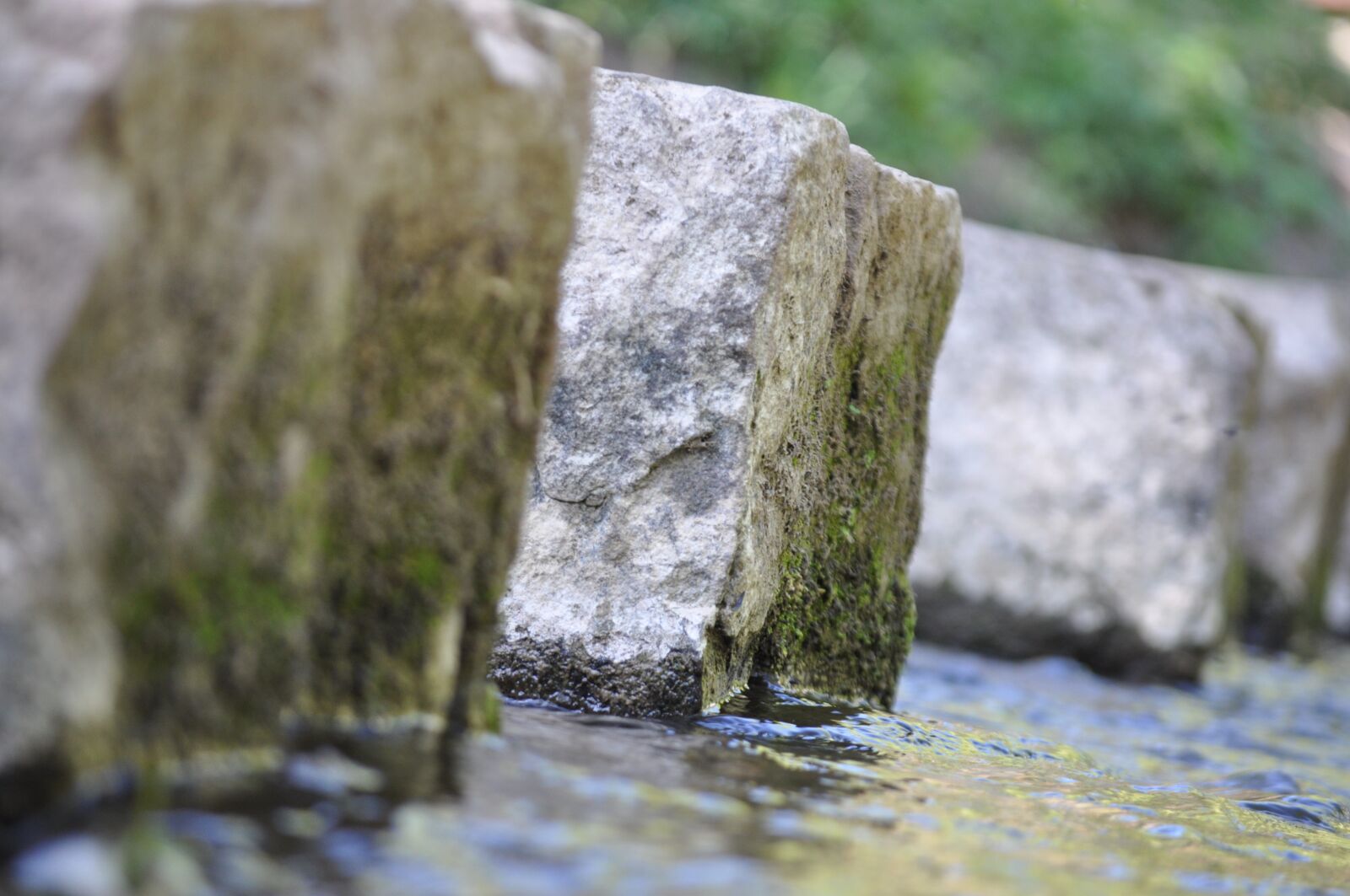 Nikon D5000 sample photo. Stones, water, rock photography