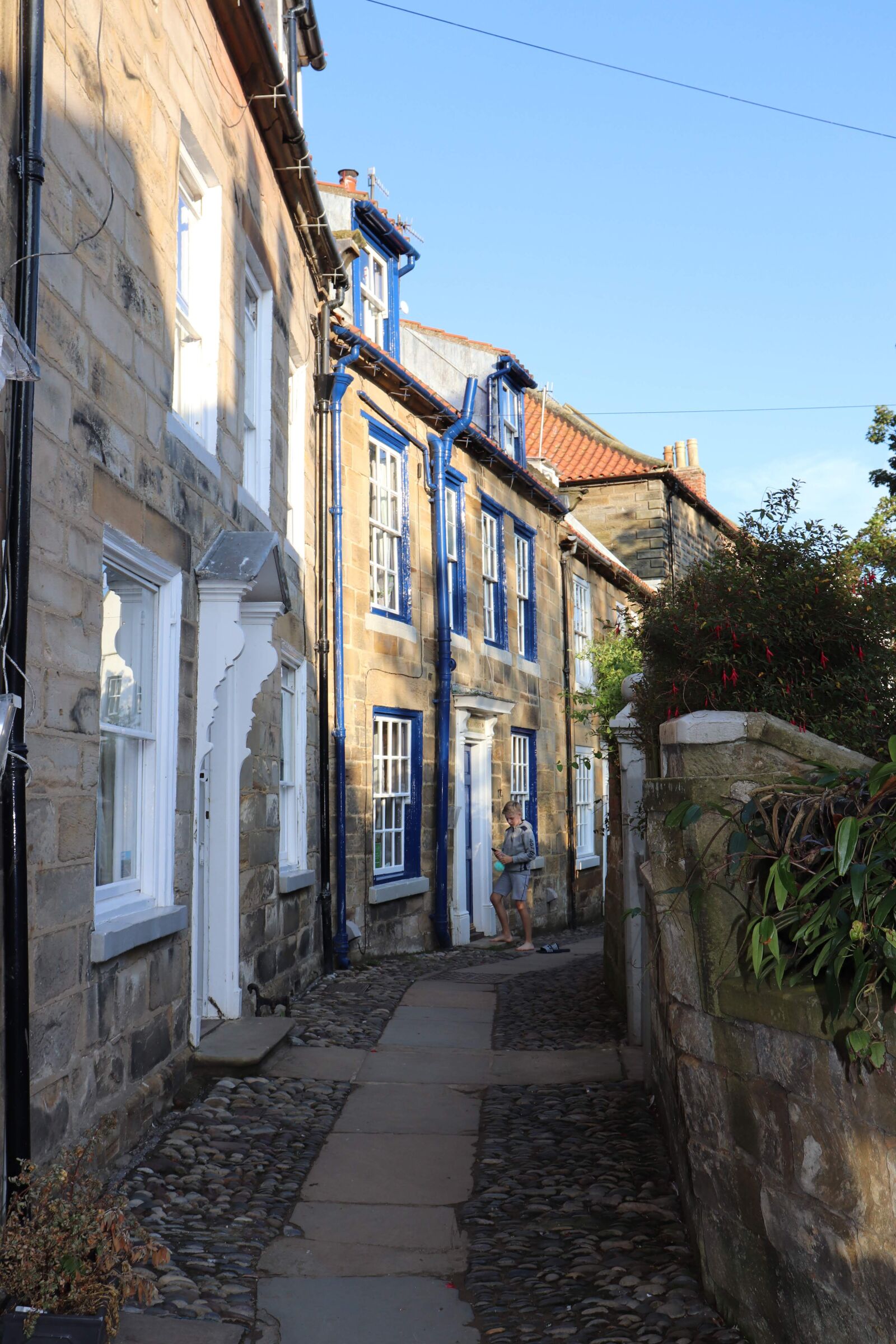 Canon EOS 77D (EOS 9000D / EOS 770D) sample photo. Houses, row of houses photography