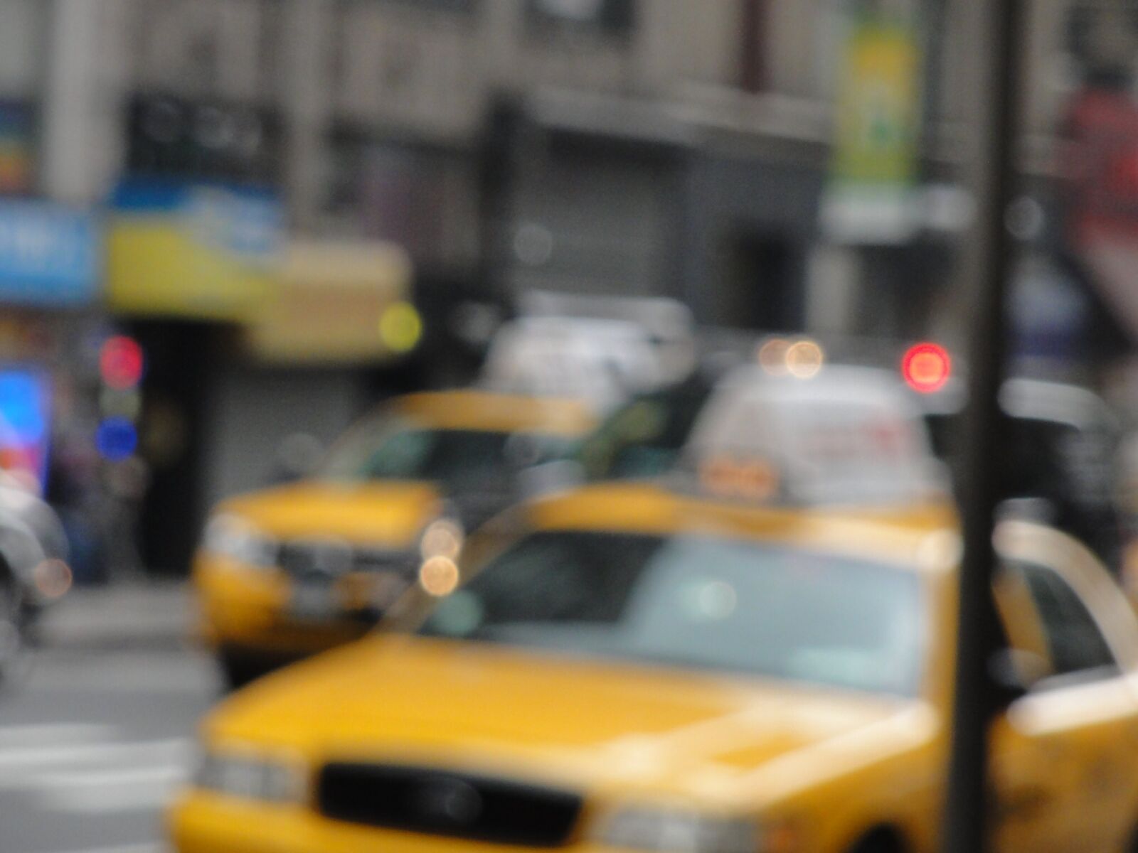 Sony DSC-HX5V sample photo. Cab, city, city, challenge photography