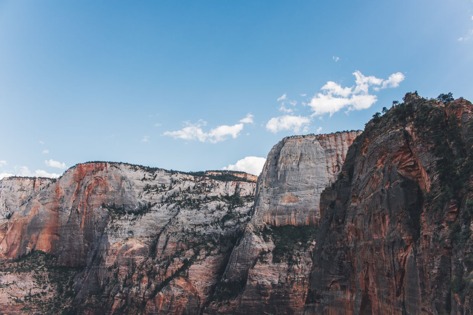 Canon EOS 750D (EOS Rebel T6i / EOS Kiss X8i) sample photo. Canyon, cliff, daylight photography