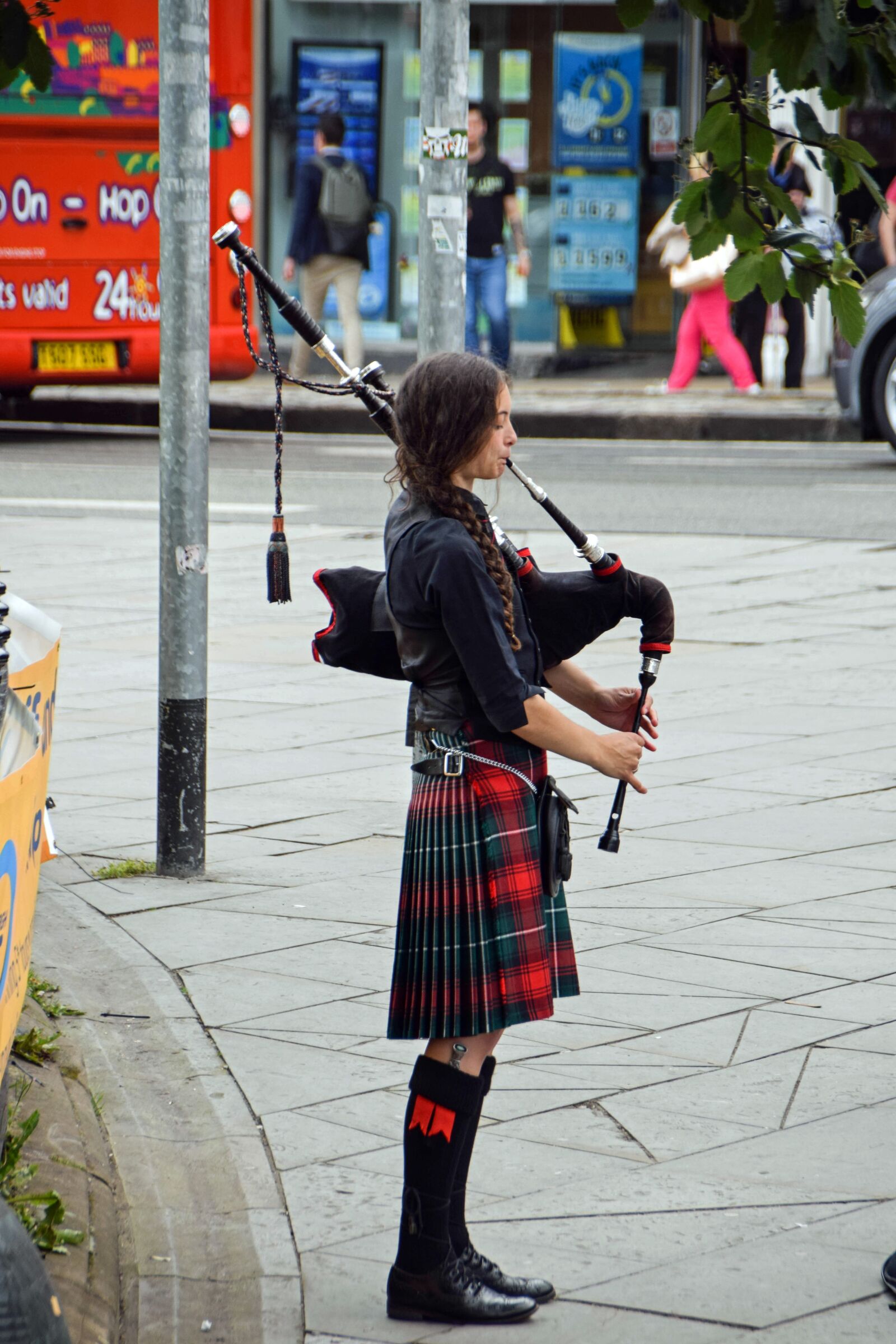 Nikon D3300 sample photo. Scotland, england, bagpipes photography