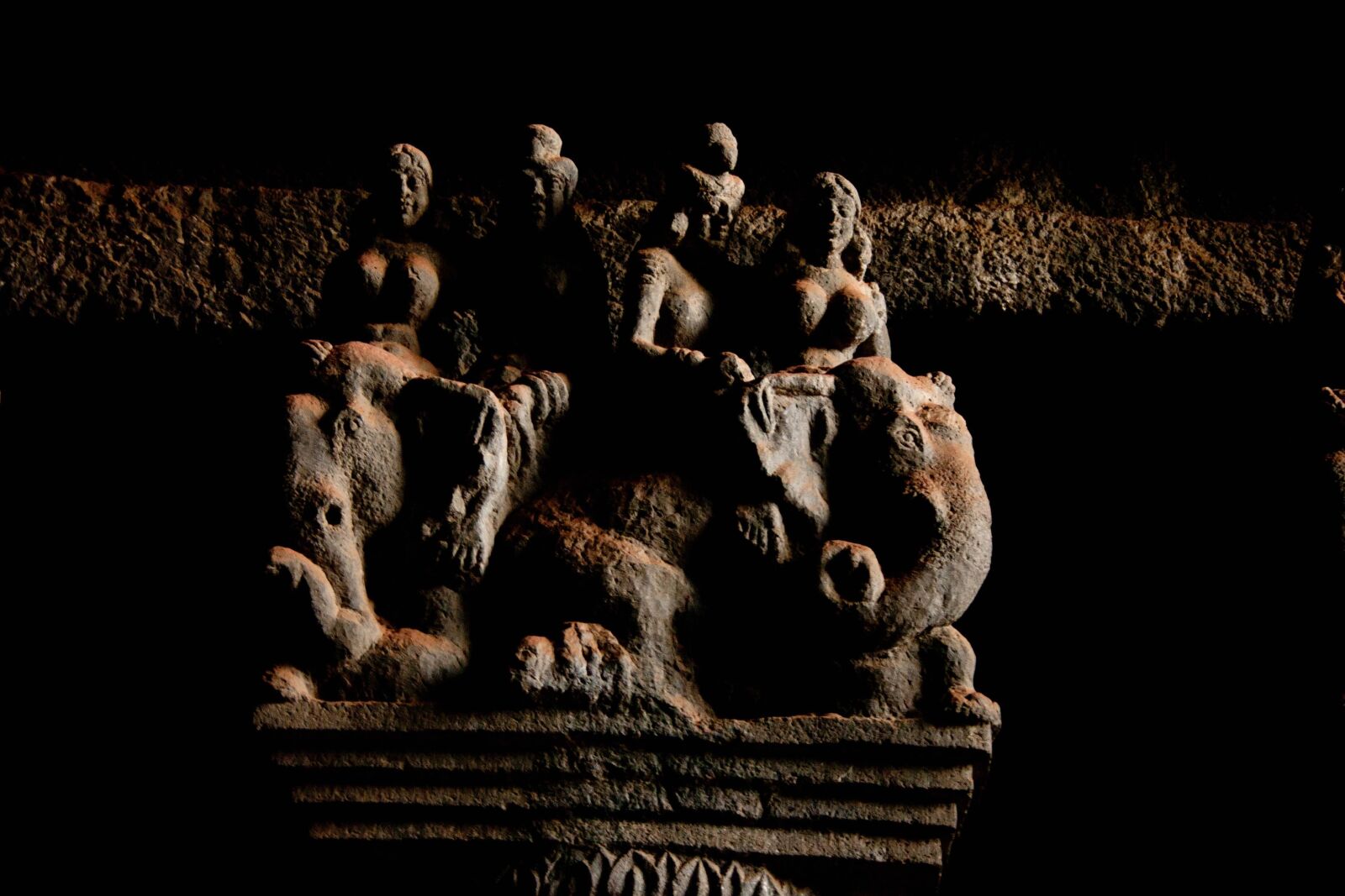 Canon EOS 1000D (EOS Digital Rebel XS / EOS Kiss F) sample photo. Cave, silhouette, art, black photography