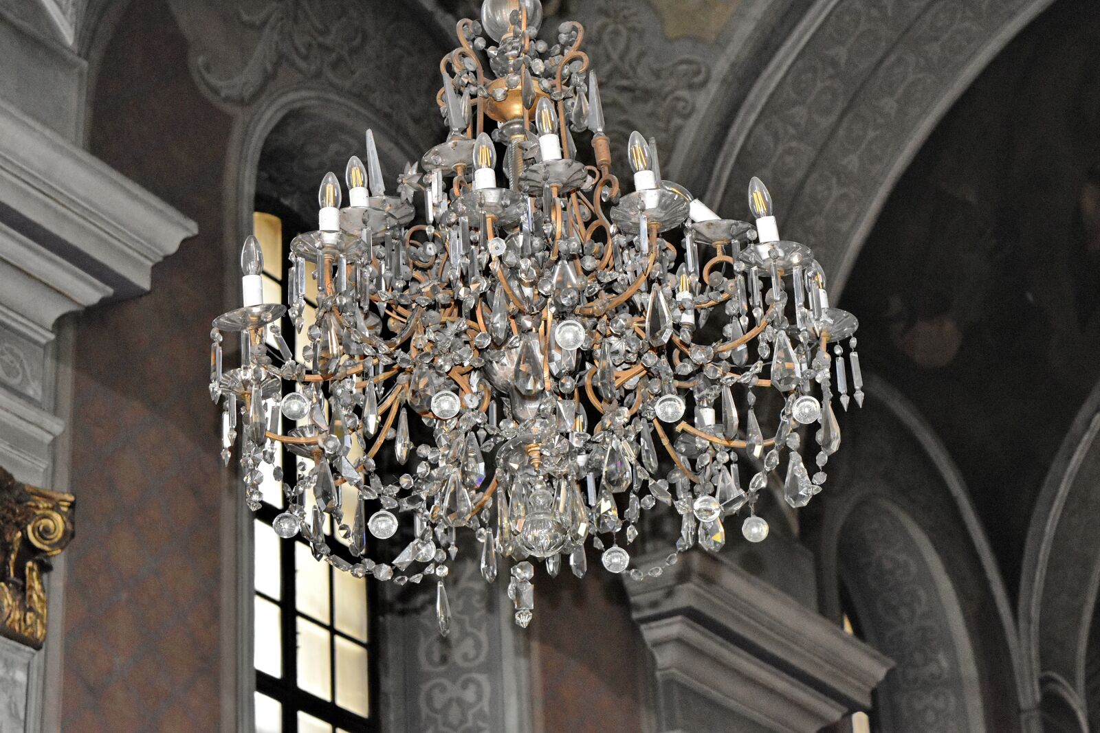 Nikon D5500 sample photo. Church, chandelier, architecture, cathedral photography