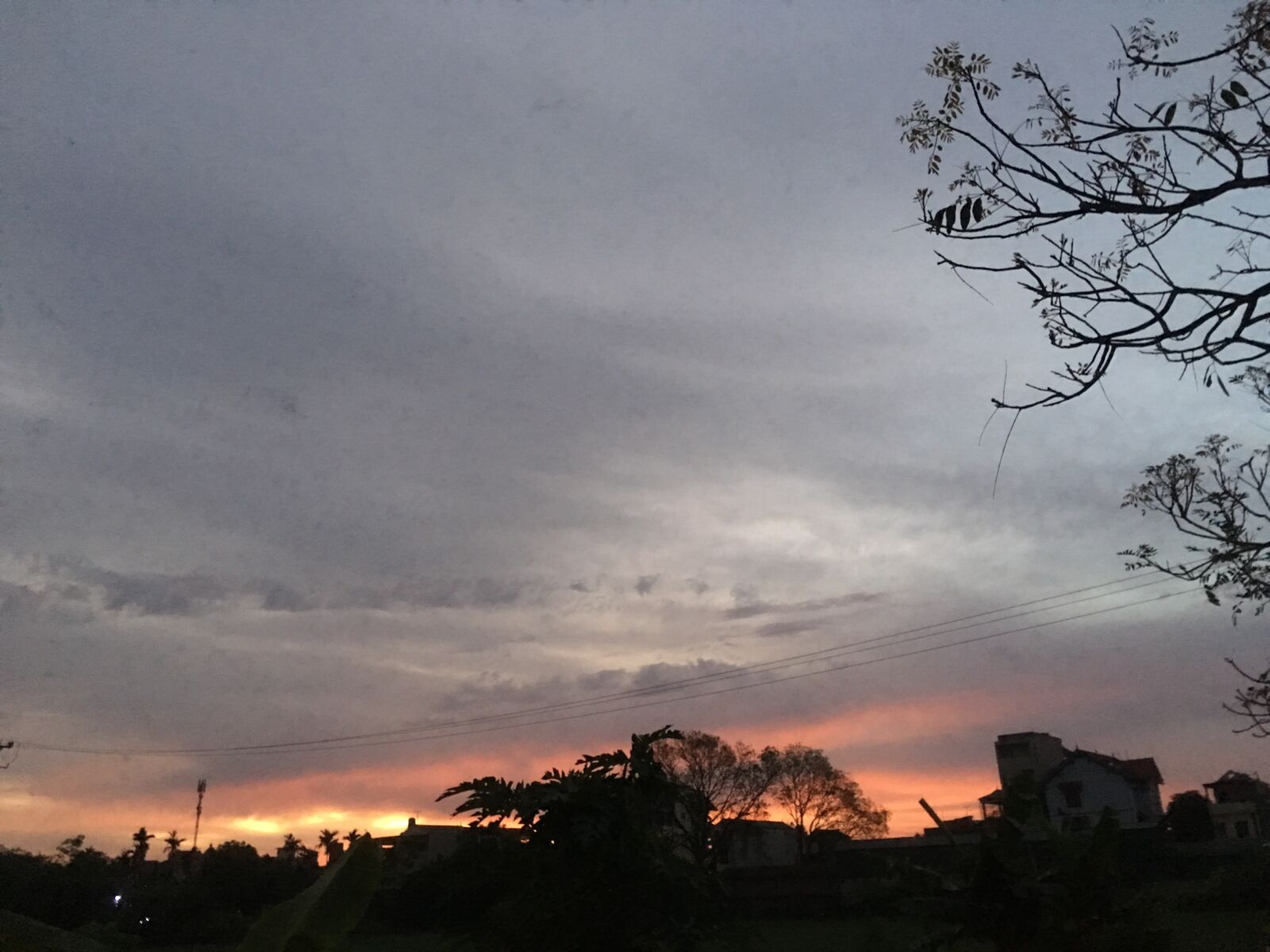 iPhone 6s Plus back camera 4.15mm f/2.2 sample photo. Dawn, sky, sunset photography