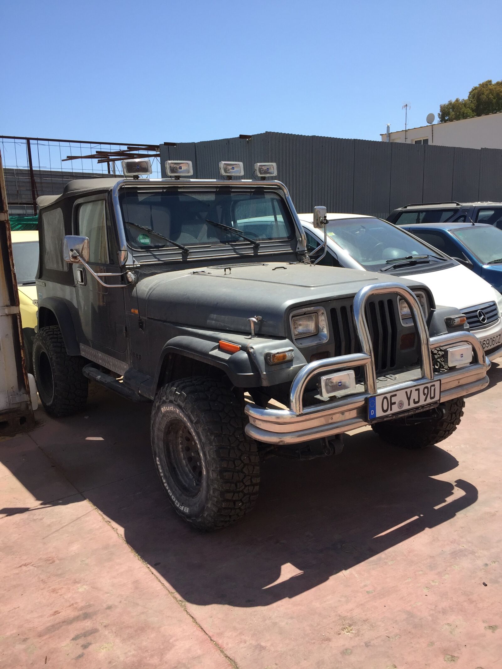 iPhone 6 back camera 4.15mm f/2.2 sample photo. Jeep, truck, car photography