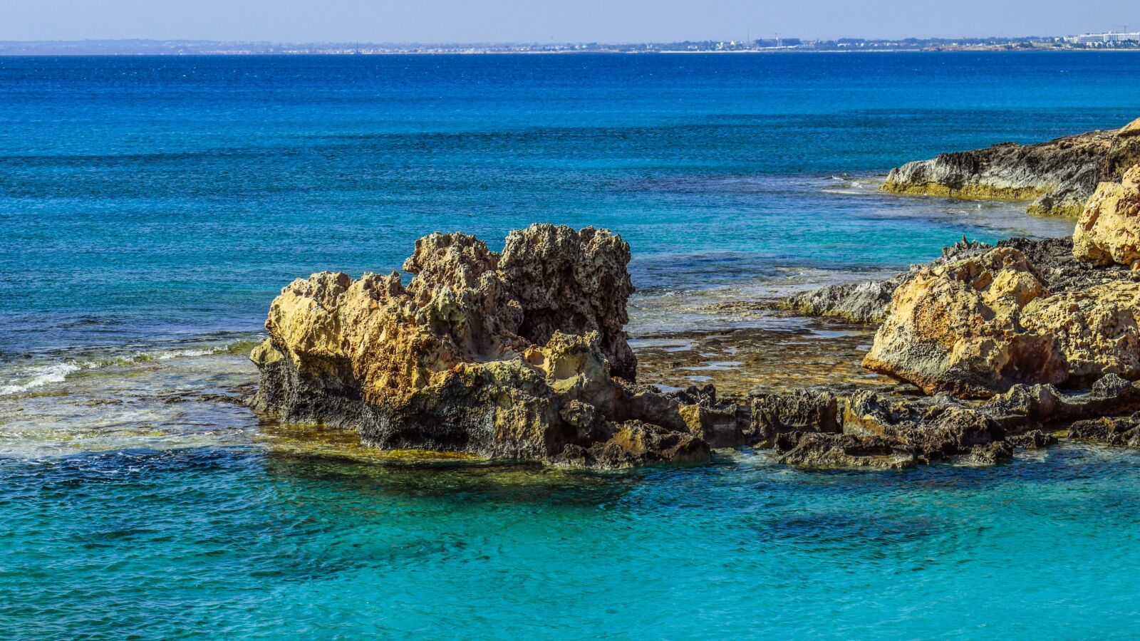 Nikon D3300 sample photo. Rock, coast, sea photography