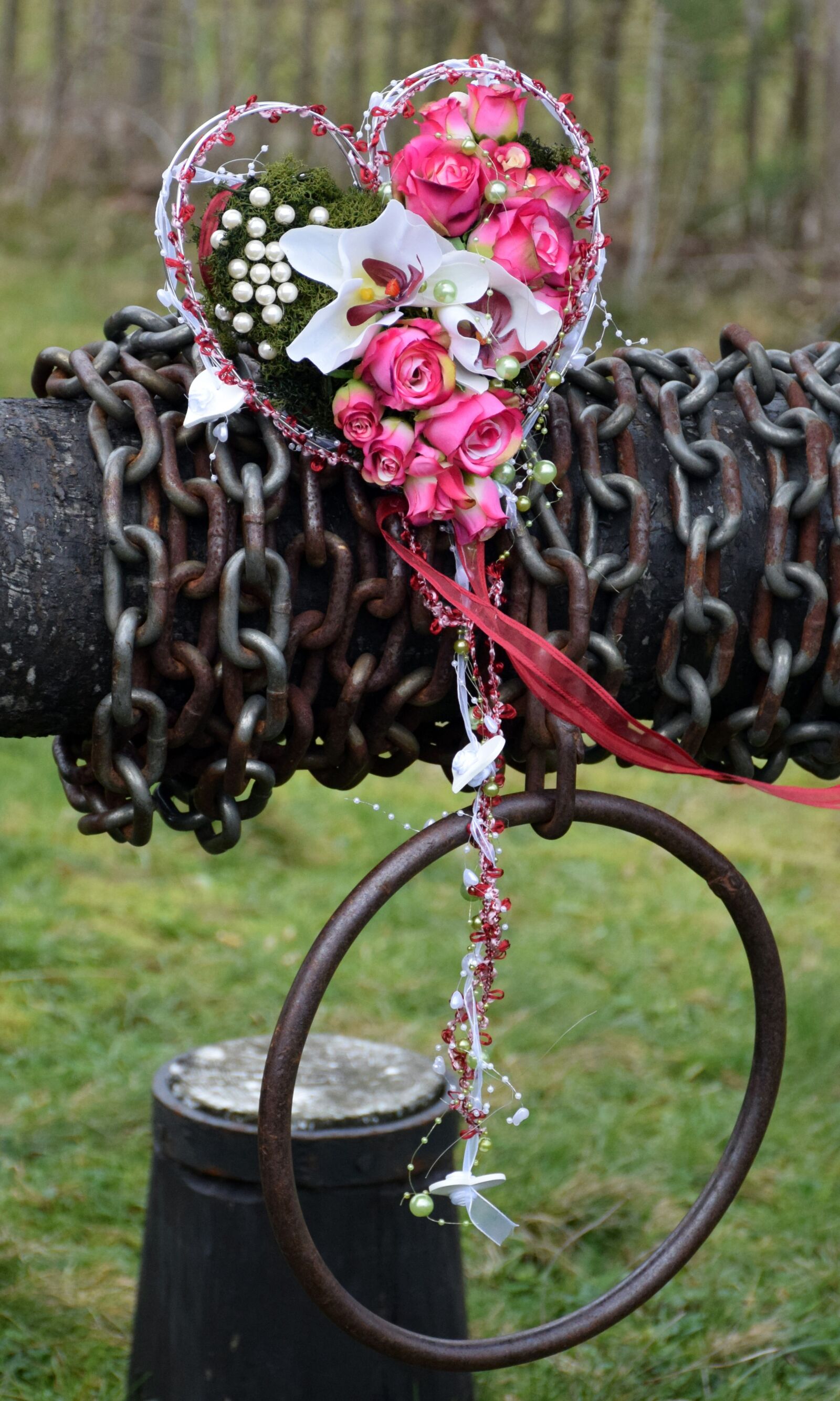 Nikon D5300 sample photo. Wedding, flowers, heart photography
