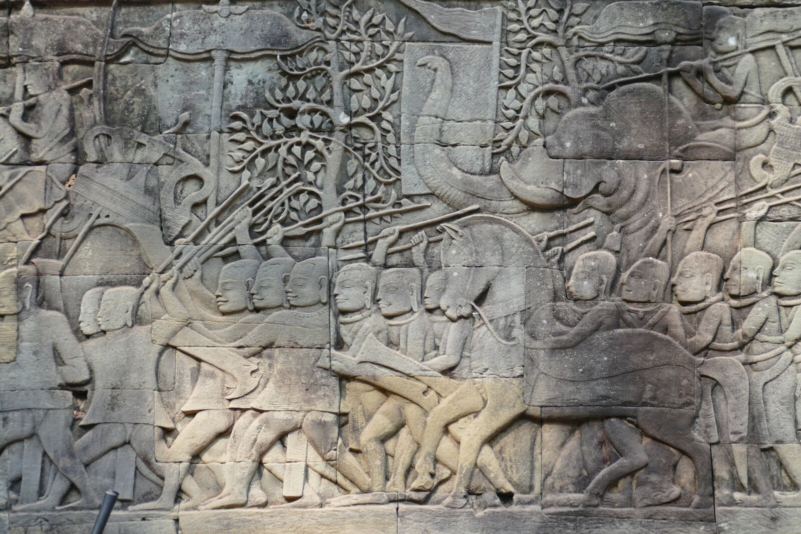 Panasonic Lumix DMC-FZ1000 sample photo. Cambodia, angkor, asia photography