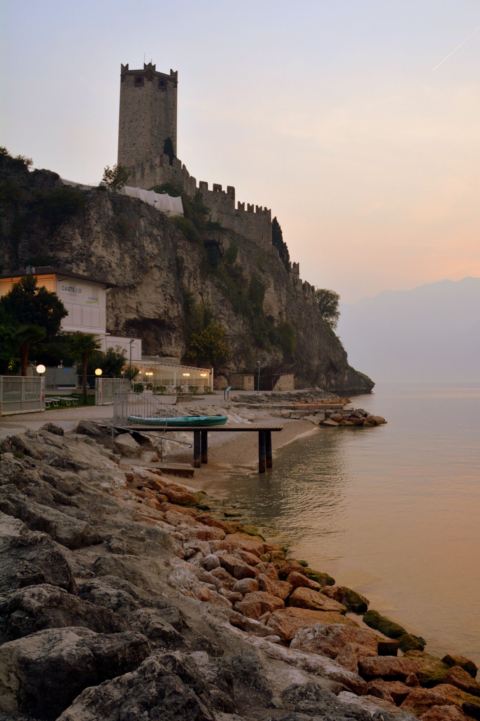 Nikon D7100 sample photo. Castle, malcesine, italy photography