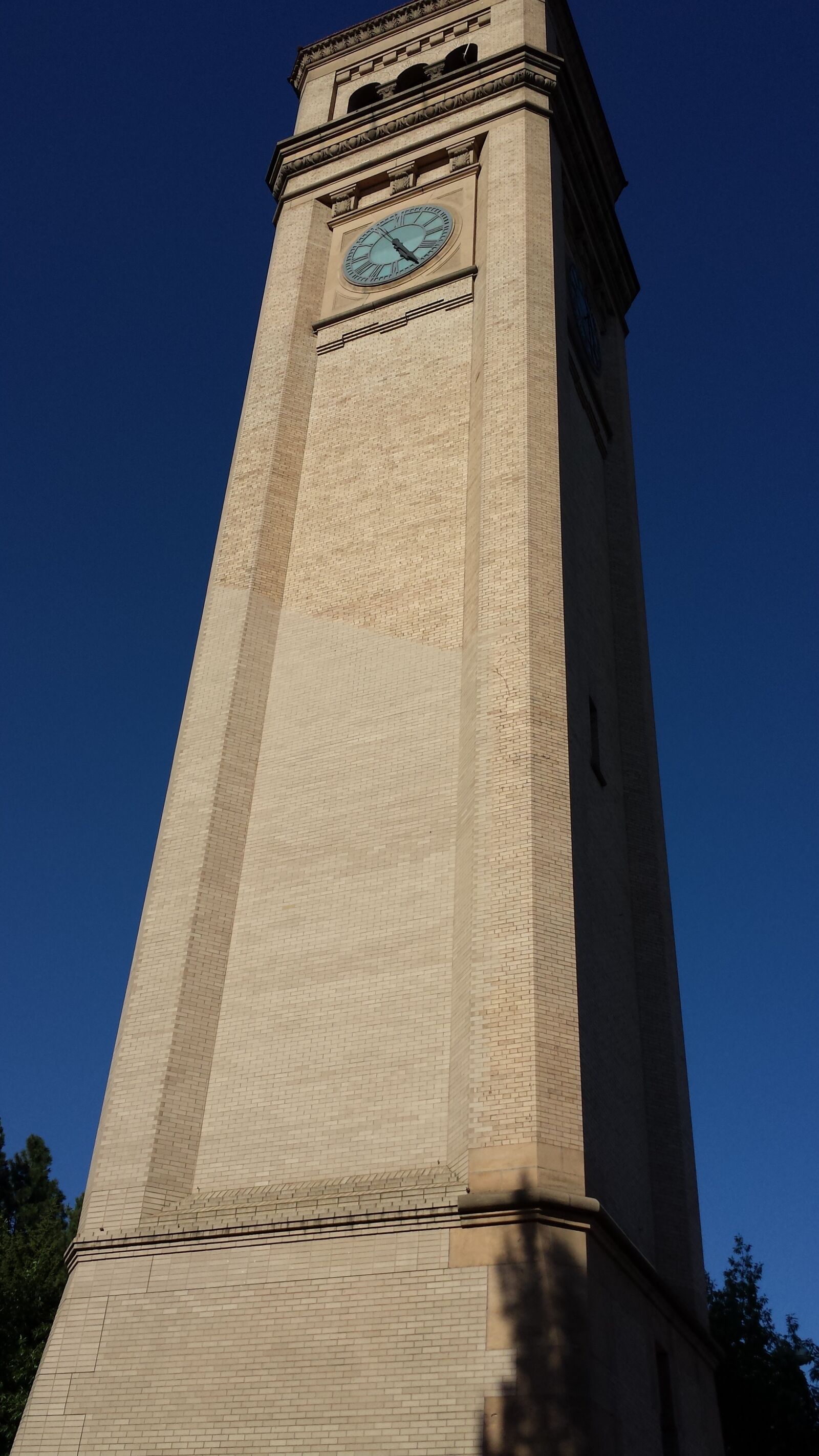 Samsung Galaxy S4 sample photo. Clock, riverfront, park, tower photography