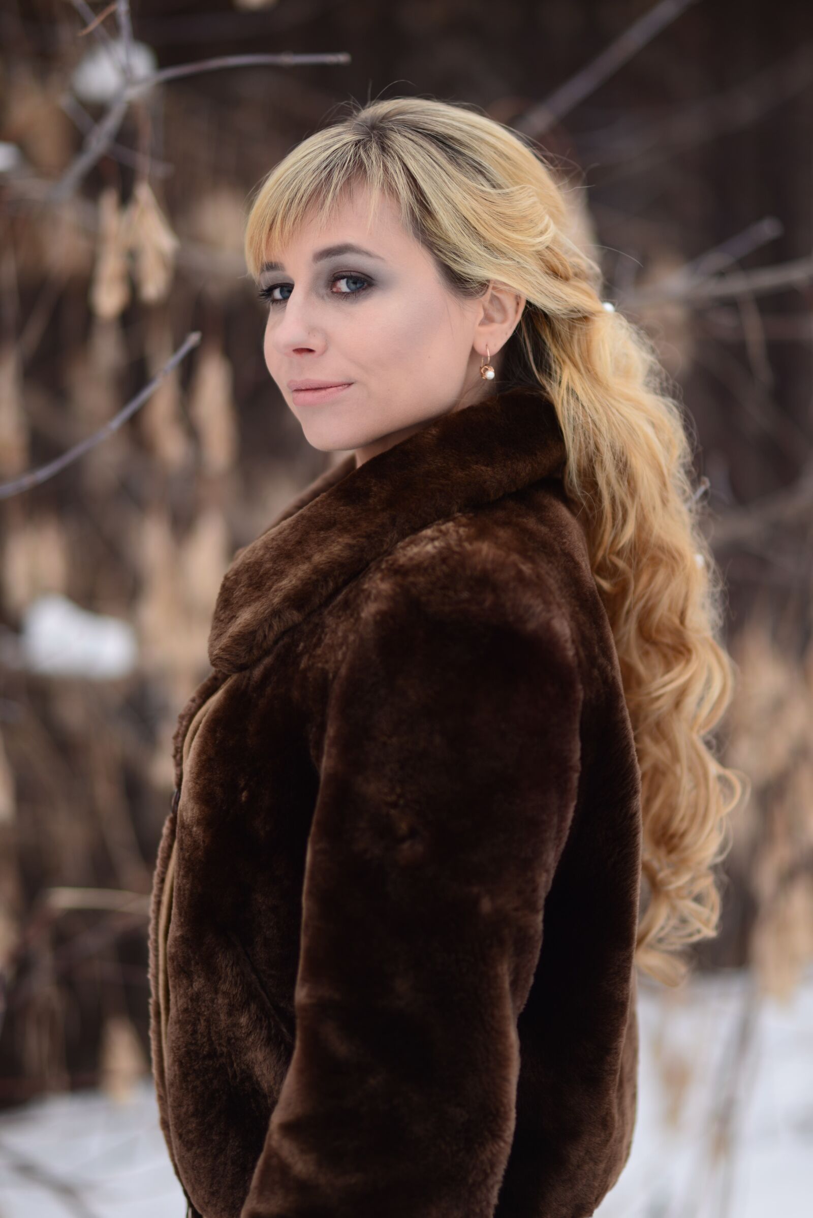 Nikon D600 sample photo. Fur coat, long hair photography