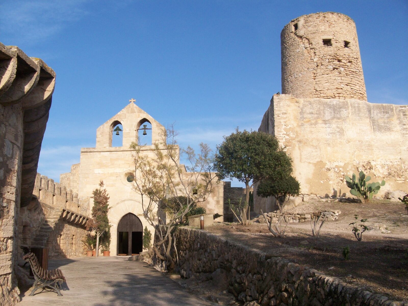 Kodak EASYSHARE M863 DIGITAL CAMERA sample photo. Mallorca, bells, bell tower photography