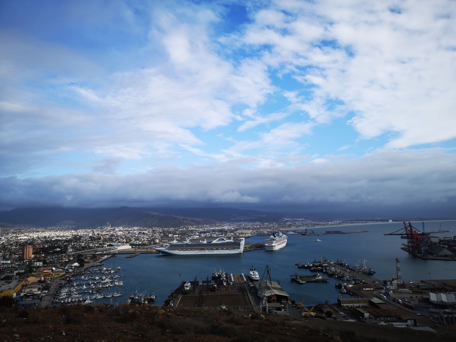 HUAWEI P20 Pro sample photo. Sky, cielo, landscape photography