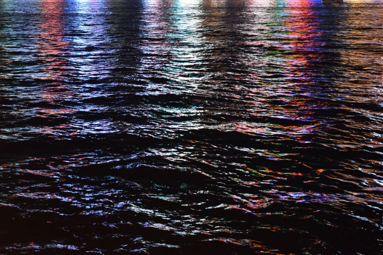 Nikon D3300 sample photo. Wave, colors, reflection photography