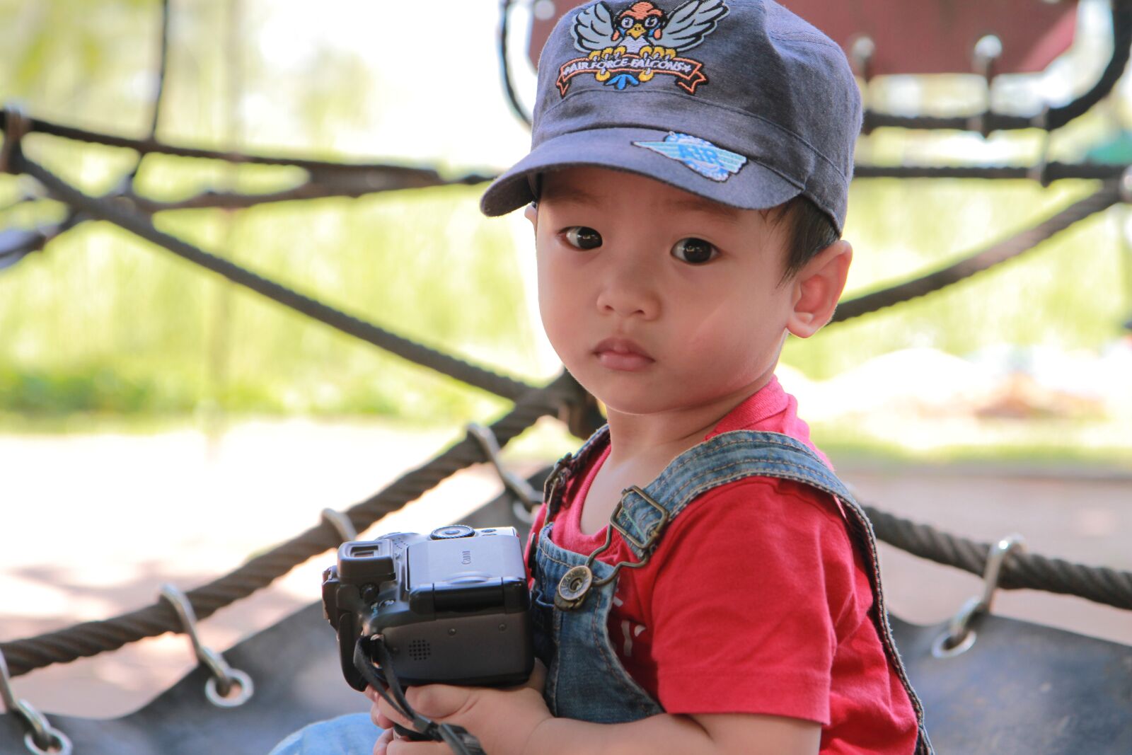 Canon EOS 7D sample photo. Portrait, streetlife, people photography